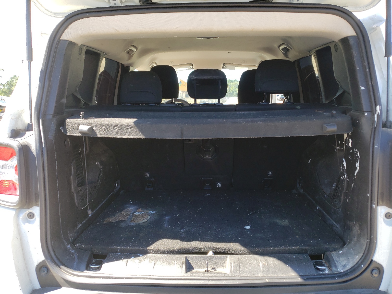 Photo 9 from auction – 2019 JEEP RENEGADE L with VIN ZACNJBBB3KPK00930