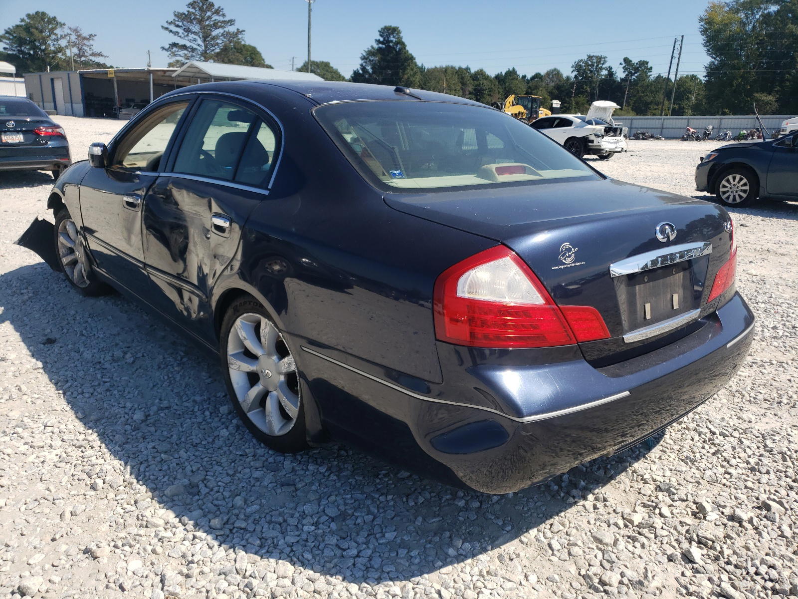 Photo 3 from auction – 2005 INFINITI Q45 with VIN JNKBF01A85M101669