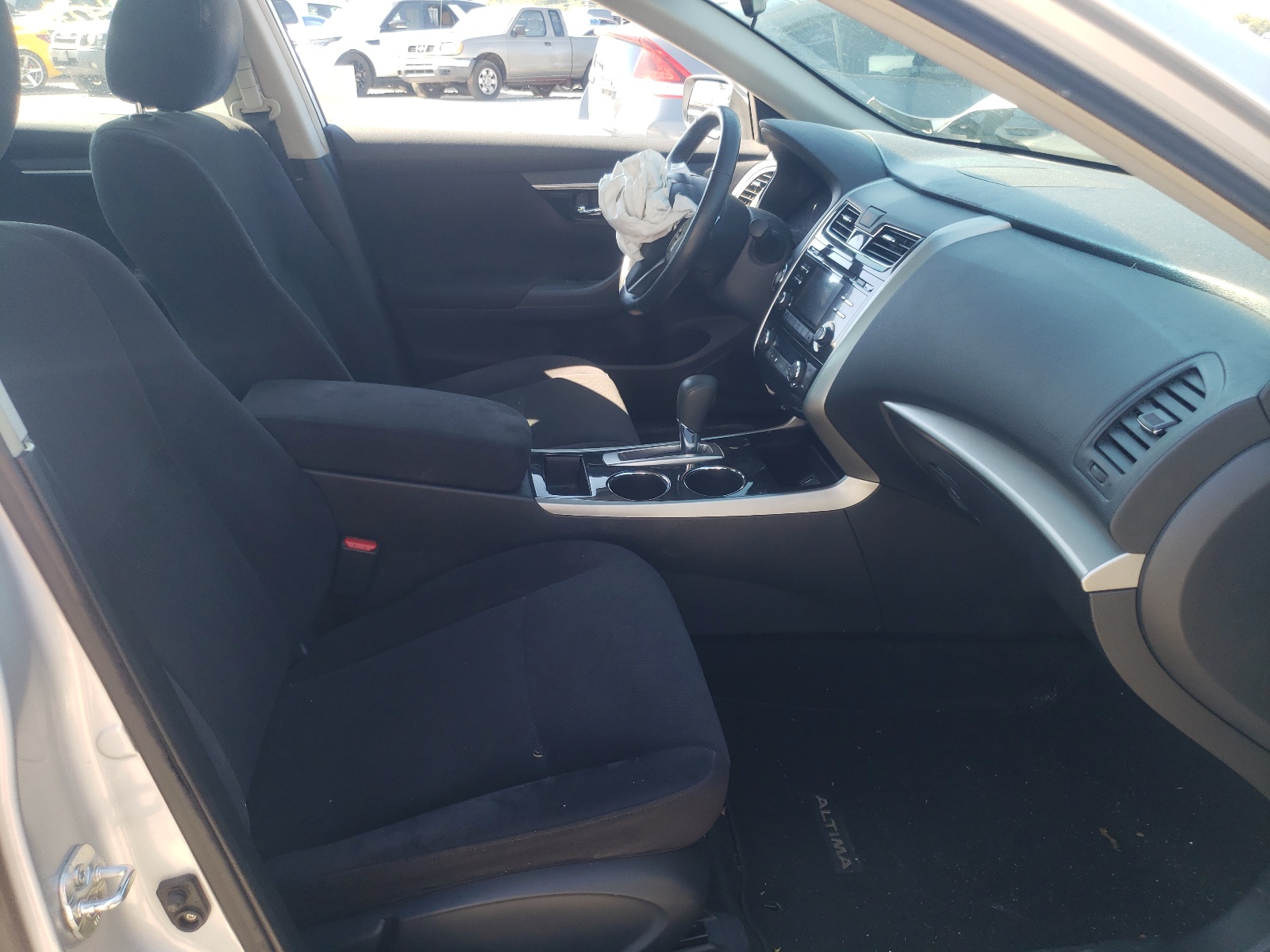 Photo 5 from auction – 2013 NISSAN ALTIMA 2.5 with VIN 1N4AL3AP3DC137033