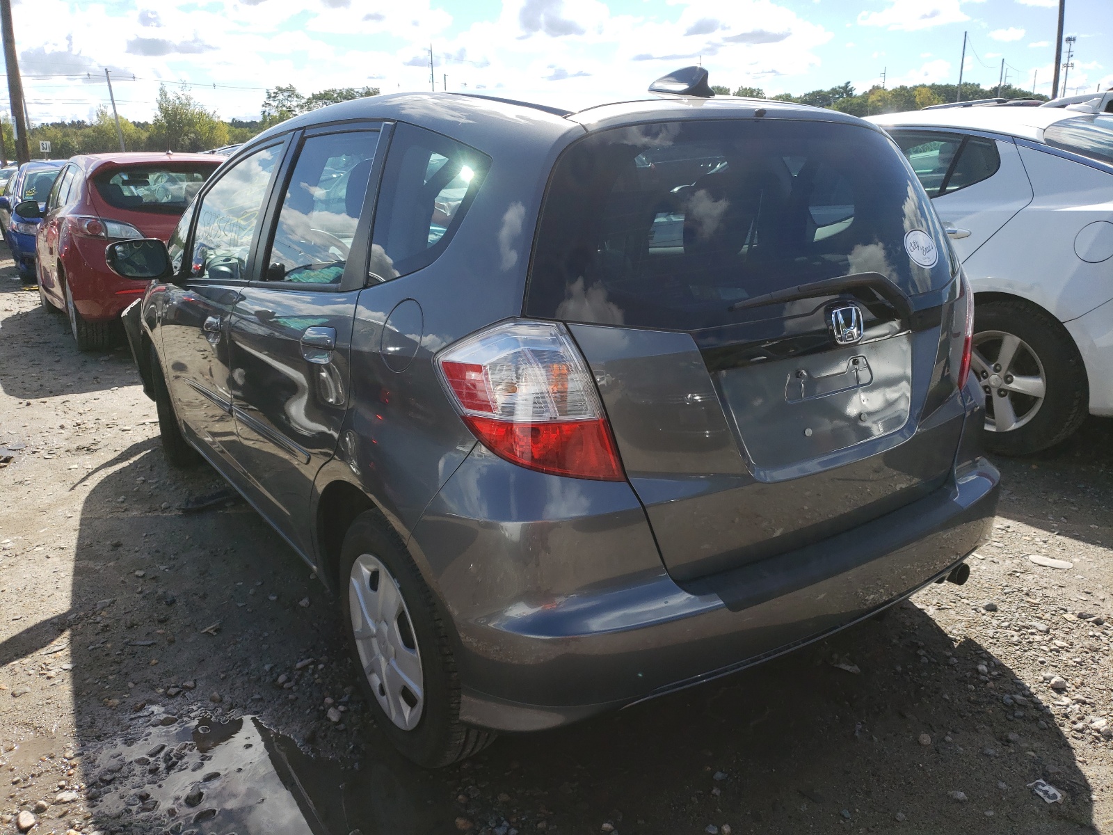 Photo 3 from auction – 2013 HONDA FIT with VIN JHMGE8H38DC003941