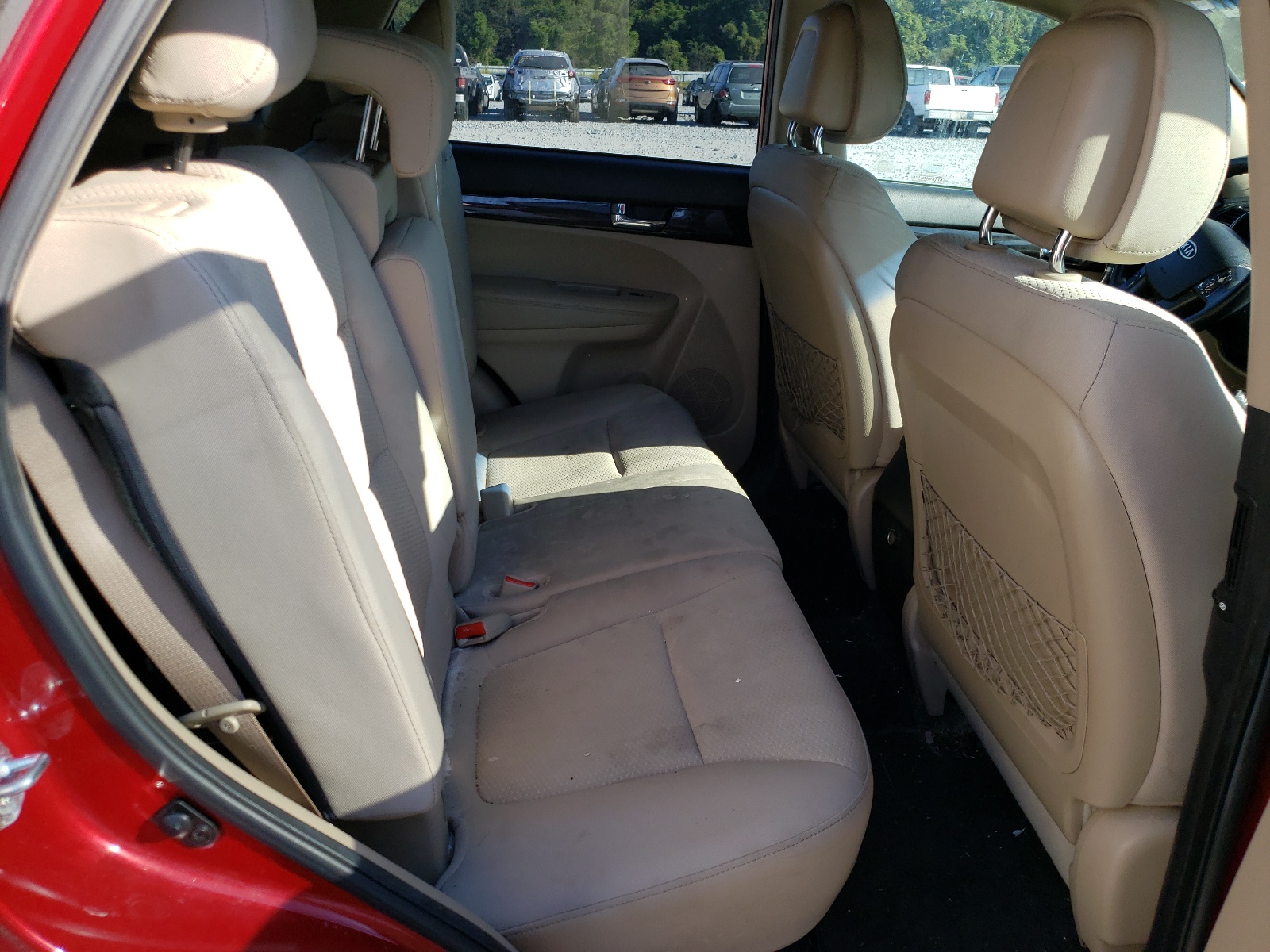 Photo 6 from auction – 2011 KIA SORENTO BA with VIN 5XYKT3A12BG022748