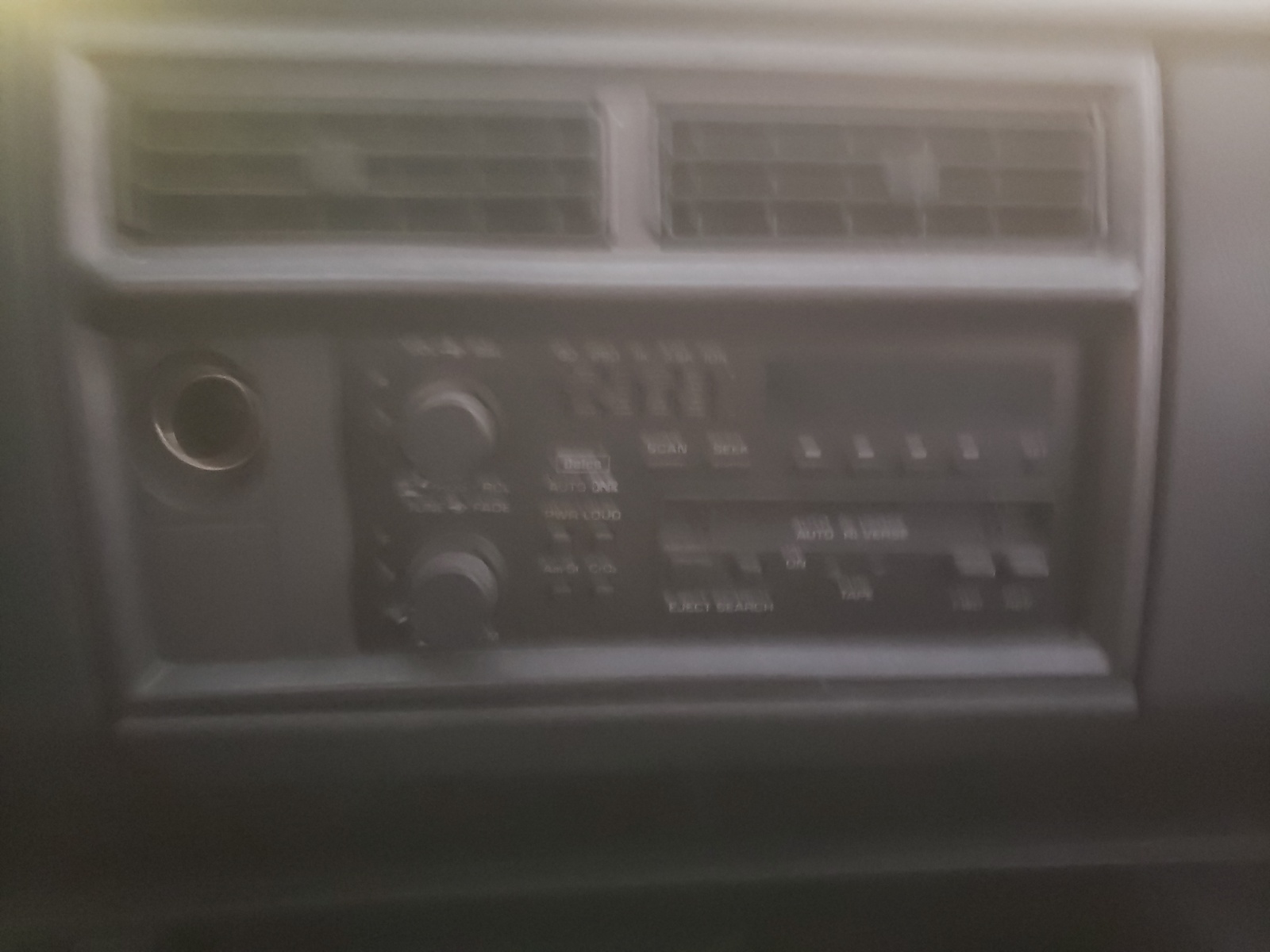 Photo 9 from auction – 1991 GMC SONOMA with VIN 1GTCS14Z7M2527081