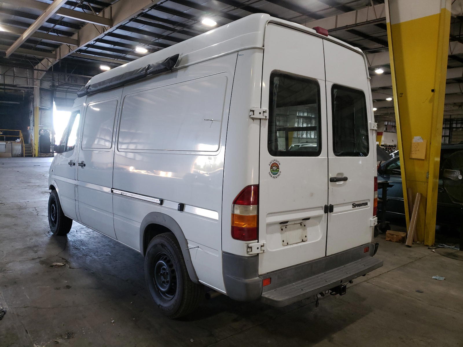 Photo 3 from auction – 2006 DODGE SPRINTER 2 with VIN WD0PD644765854330