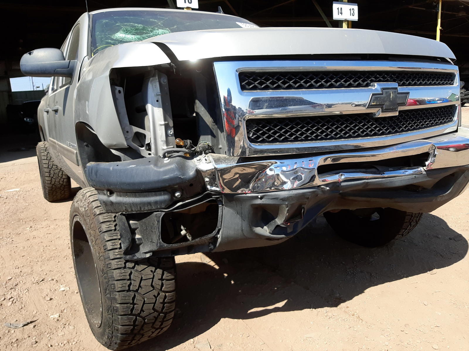 Photo 9 from auction – 2009 CHEVROLET SILVERADO with VIN 3GCEC13C19G114297