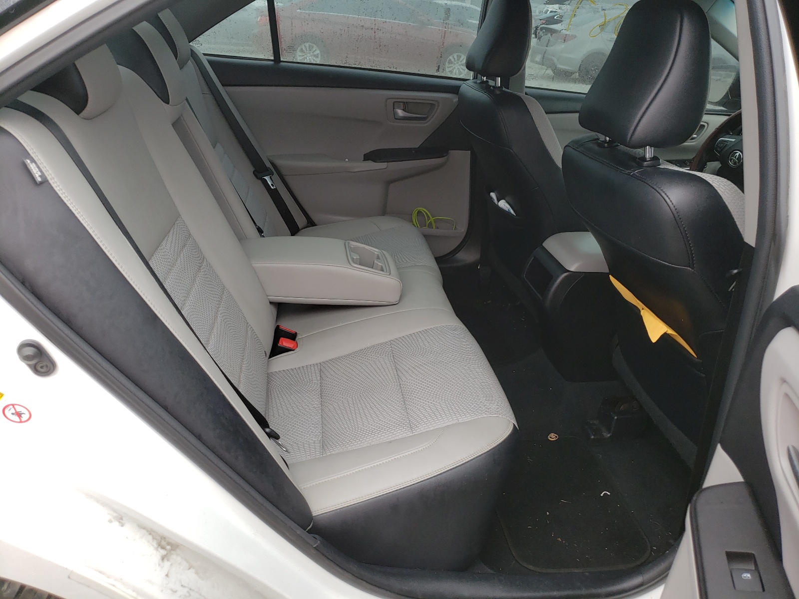 Photo 6 from auction – 2017 TOYOTA CAMRY LE with VIN 4T1BF1FK2HU378519