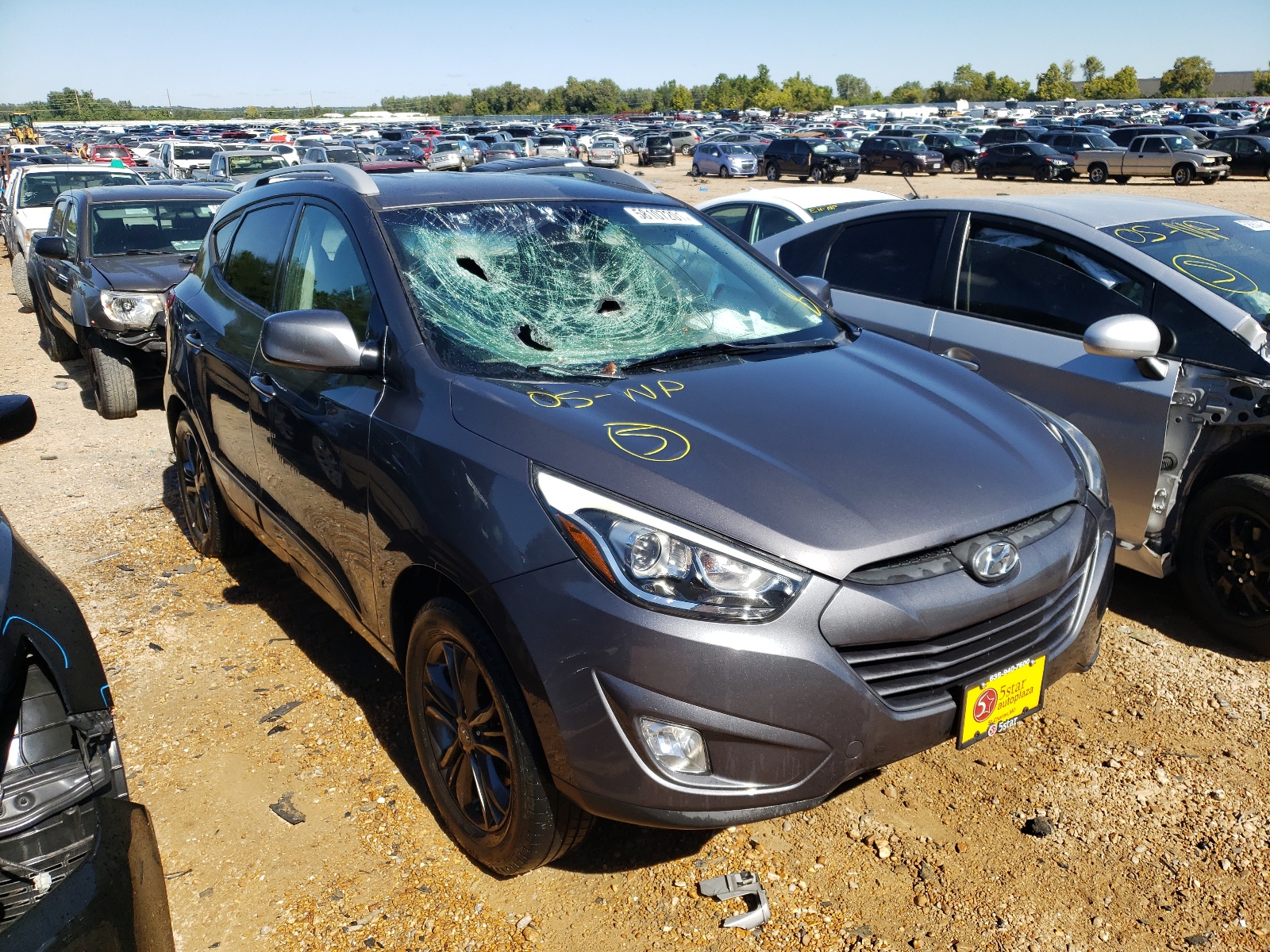 Photo 1 from auction – 2014 HYUNDAI TUCSON GLS with VIN KM8JUCAG7EU882138