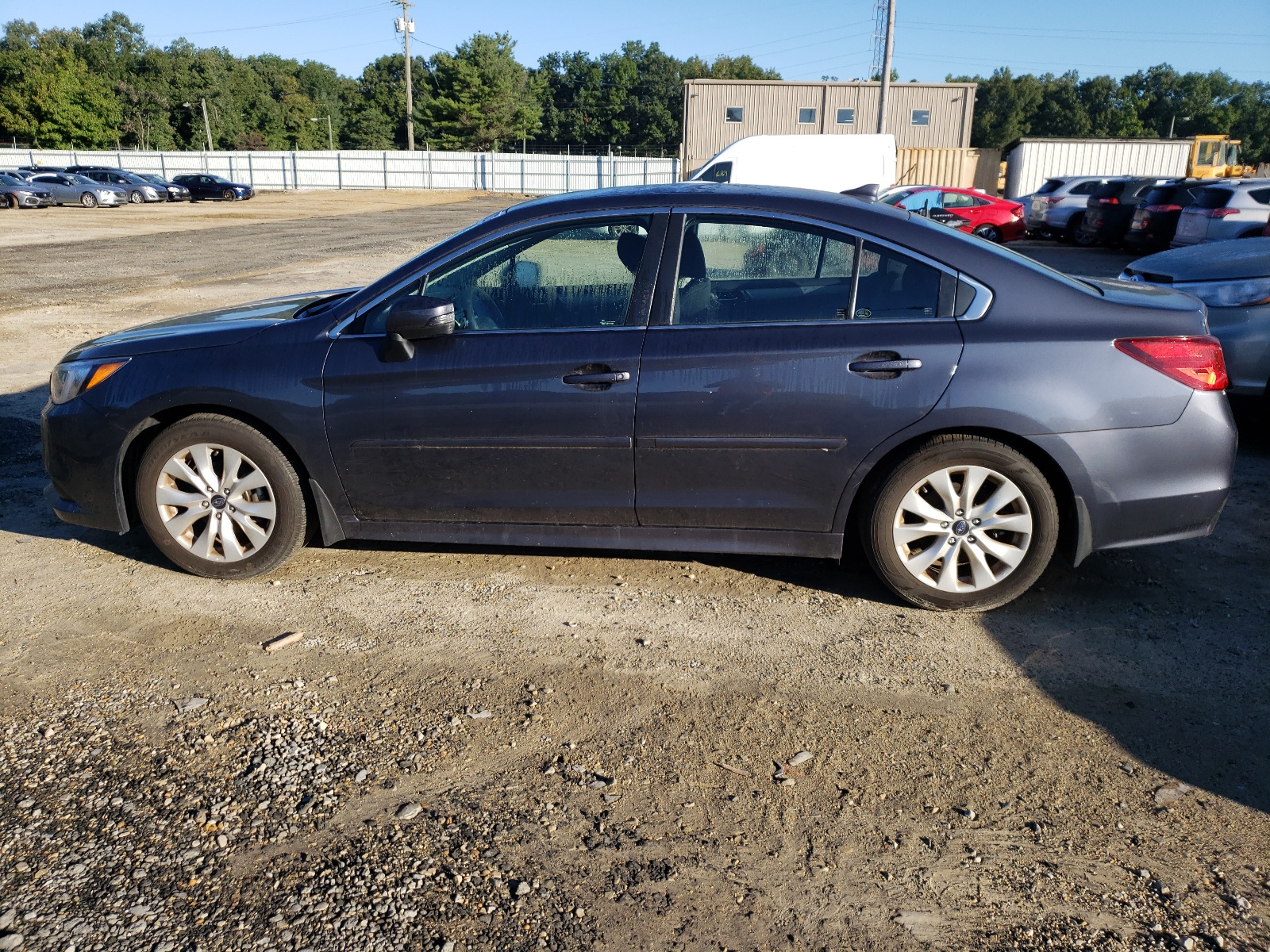 Photo 9 from auction – 2017 SUBARU LEGACY 2.5 with VIN 4S3BNAF61H3039685