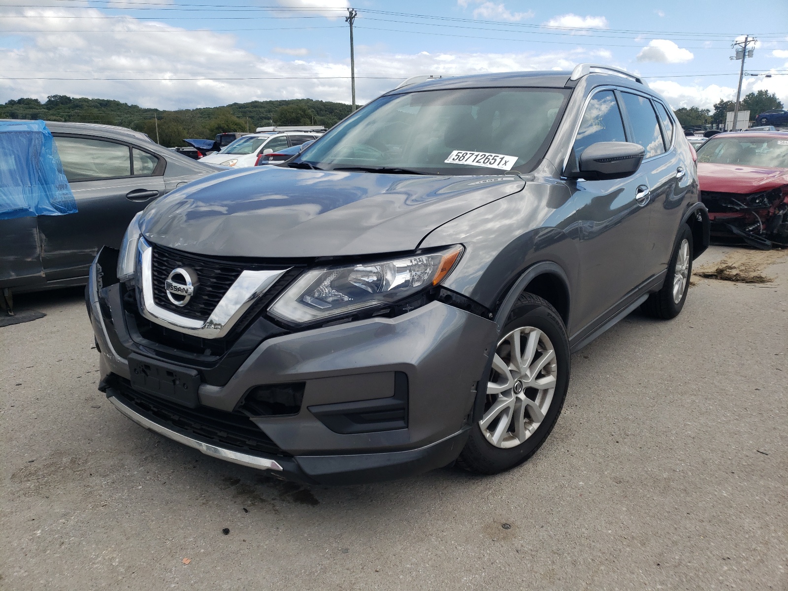 Photo 2 from auction – 2017 NISSAN ROGUE S with VIN KNMAT2MT8HP511034