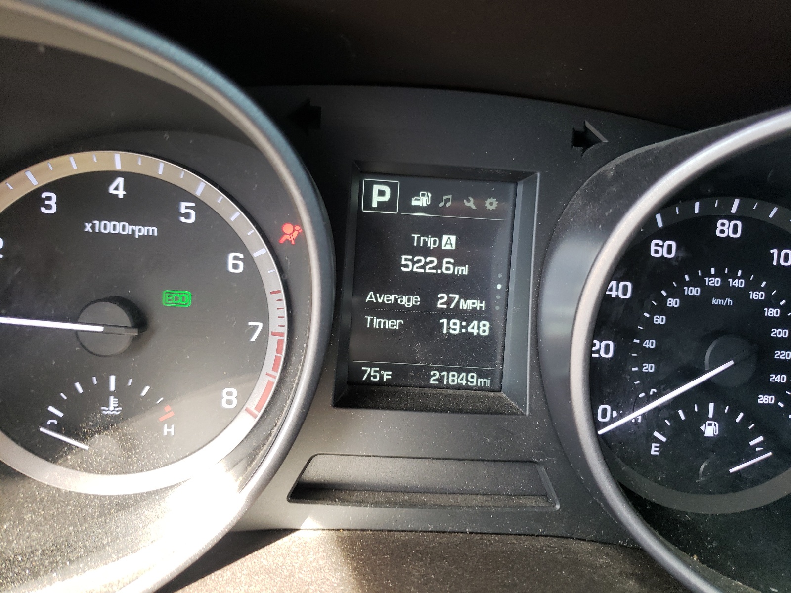 Photo 8 from auction – 2017 HYUNDAI SANTA FE S with VIN 5NMZU3LB7HH015312