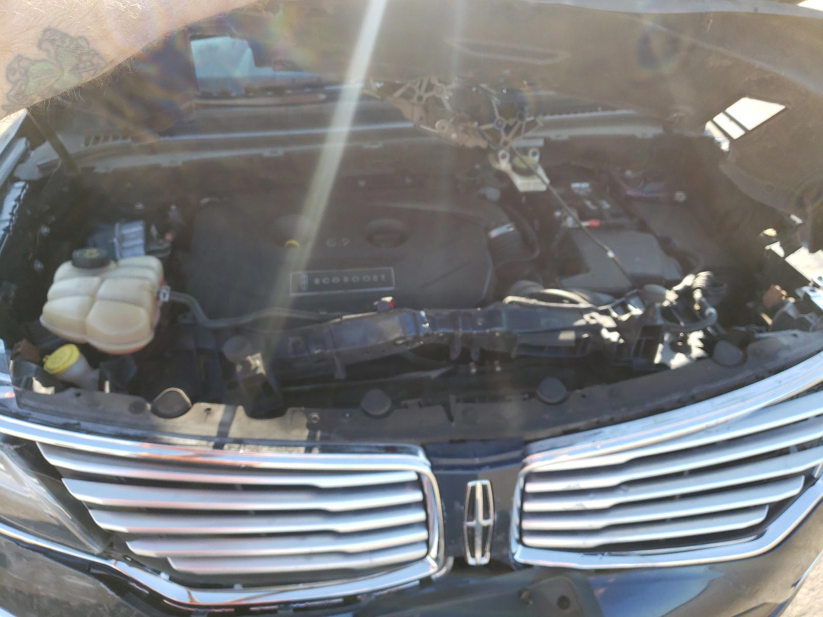 Photo 7 from auction – 2015 LINCOLN MKC with VIN 5LMTJ2AH7FUJ19071