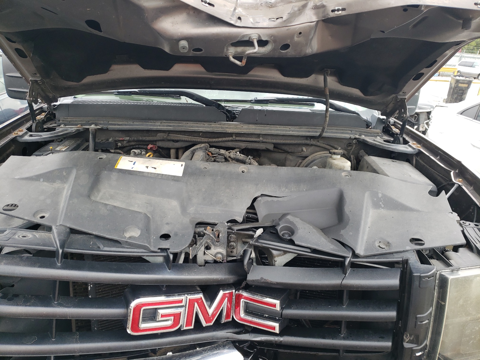 Photo 7 from auction – 2007 GMC NEW SIERRA with VIN 2GTEK13MX71584216