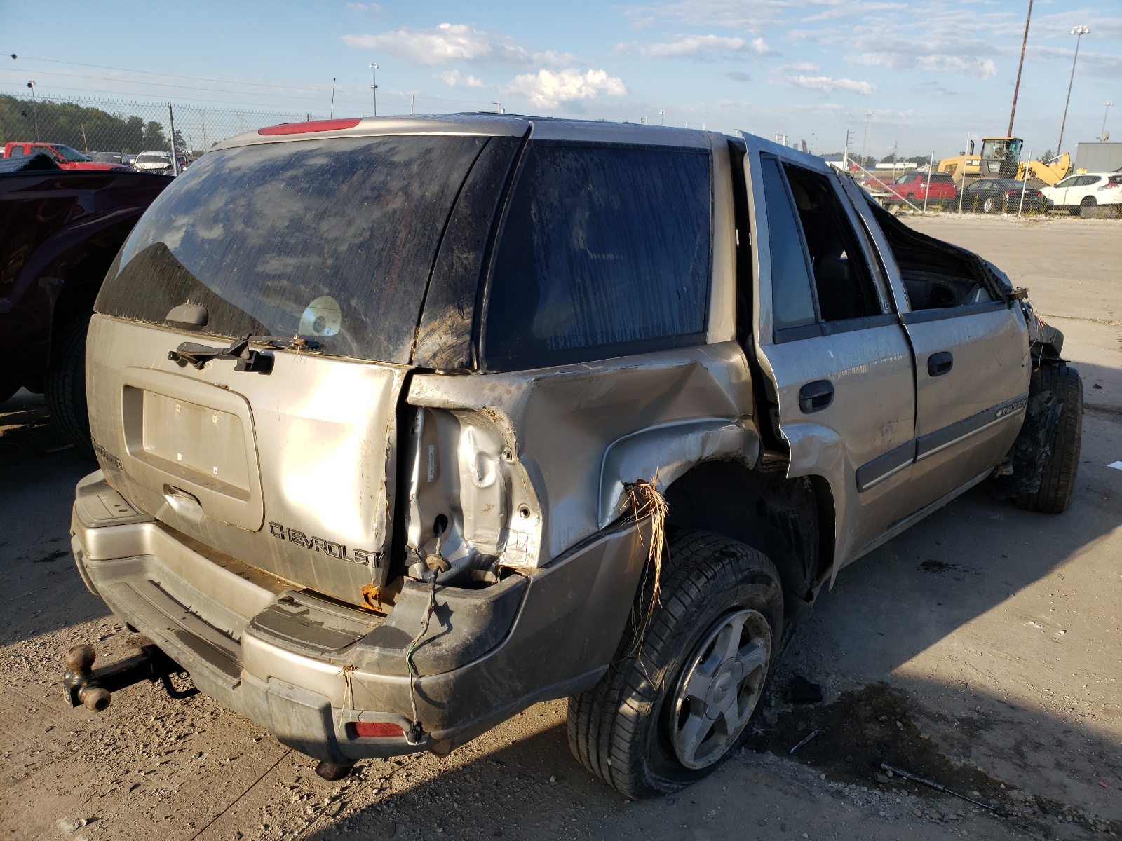 Photo 4 from auction – 2002 CHEVROLET TRAILBLAZE with VIN 1GNDT13S422101259