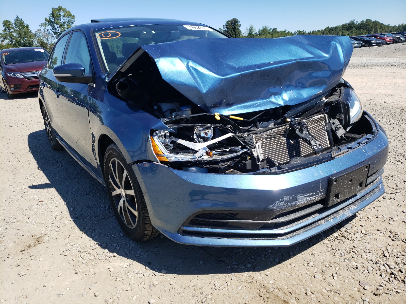 Photo 1 from auction – 2017 VOLKSWAGEN JETTA SE with VIN 3VWDB7AJ6HM403918