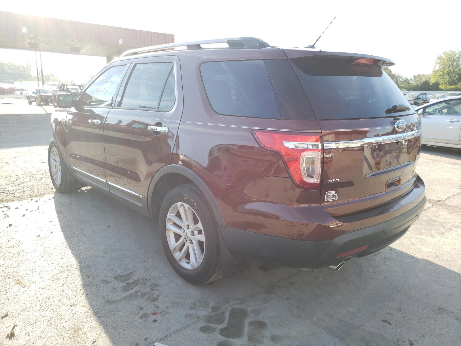 Photo 3 from auction – 2015 FORD EXPLOR XLT with VIN 1FM5K7D88FGA32831