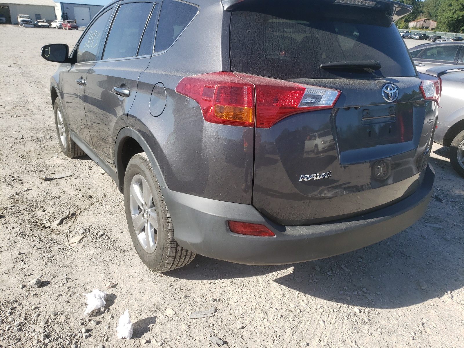 Photo 3 from auction – 2015 TOYOTA RAV4 XLE with VIN 2T3WFREV1FW173158