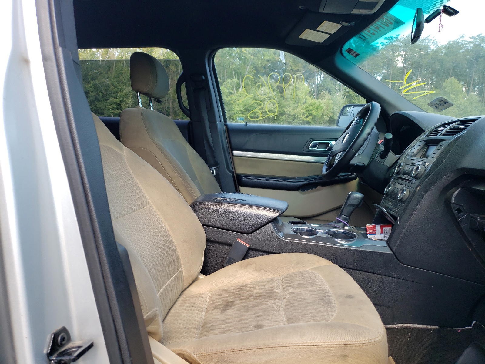 Photo 5 from auction – 2016 FORD EXPLORER with VIN 1FM5K7B89GGA81895
