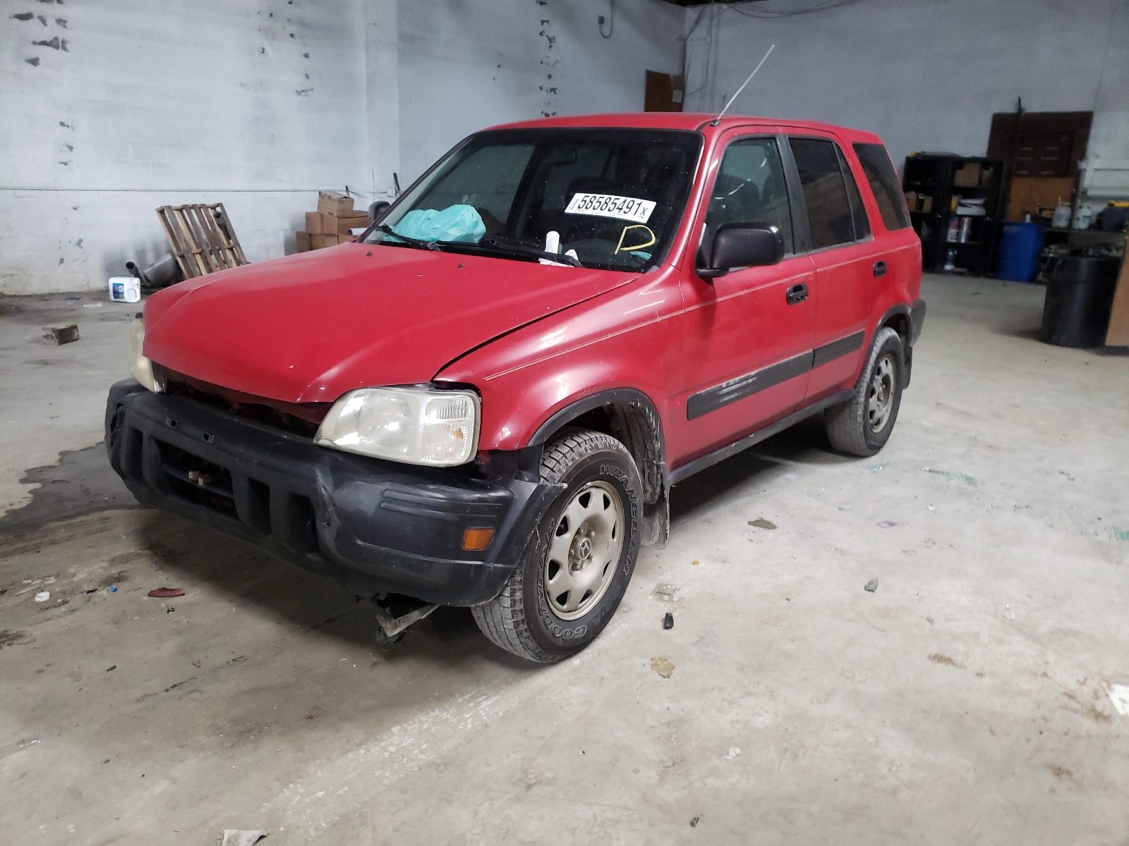 Photo 2 from auction – 2000 HONDA CR-V LX with VIN JHLRD2848YS006730