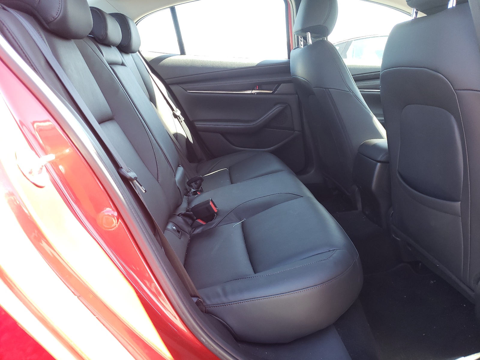 Zdjęcie 6 z aukcji – 2019 MAZDA 3 SELECT z VIN 3MZBPAAL9KM108892