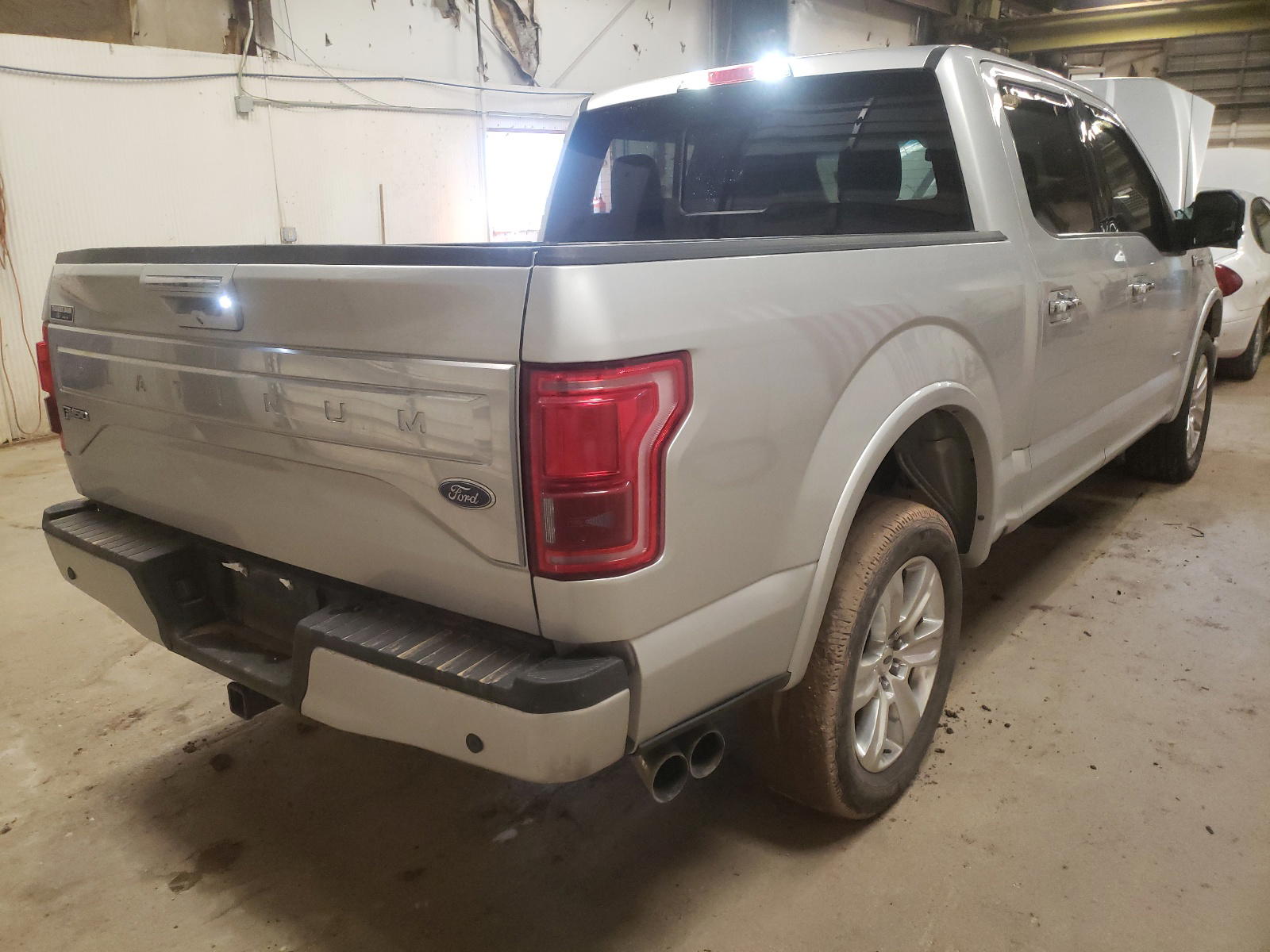 Photo 4 from auction – 2015 FORD F150 SUPER with VIN 1FTEW1EG0FFC64762