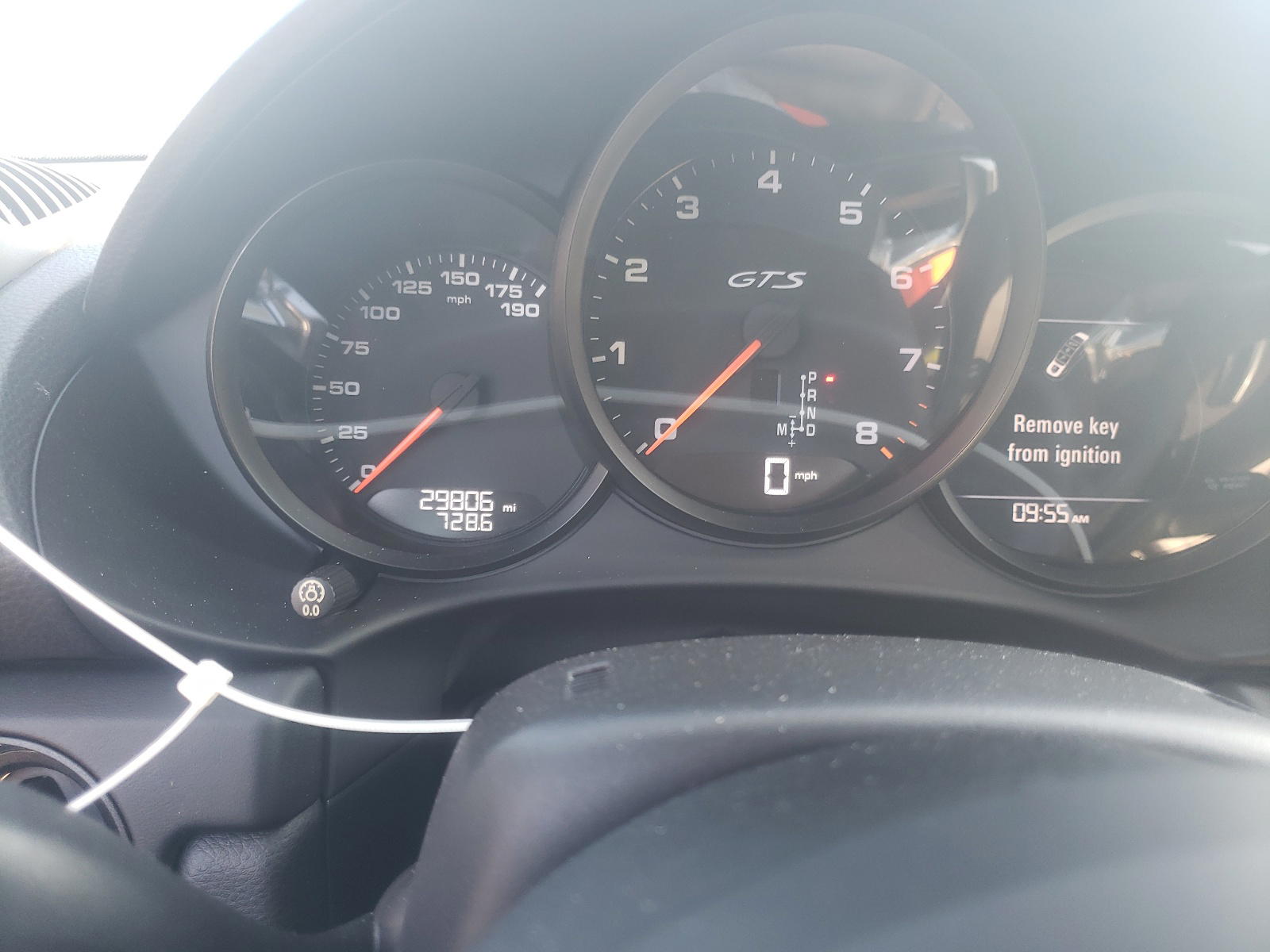 Photo 8 from auction – 2018 PORSCHE CAYMAN S with VIN WP0AB2A81JS278426