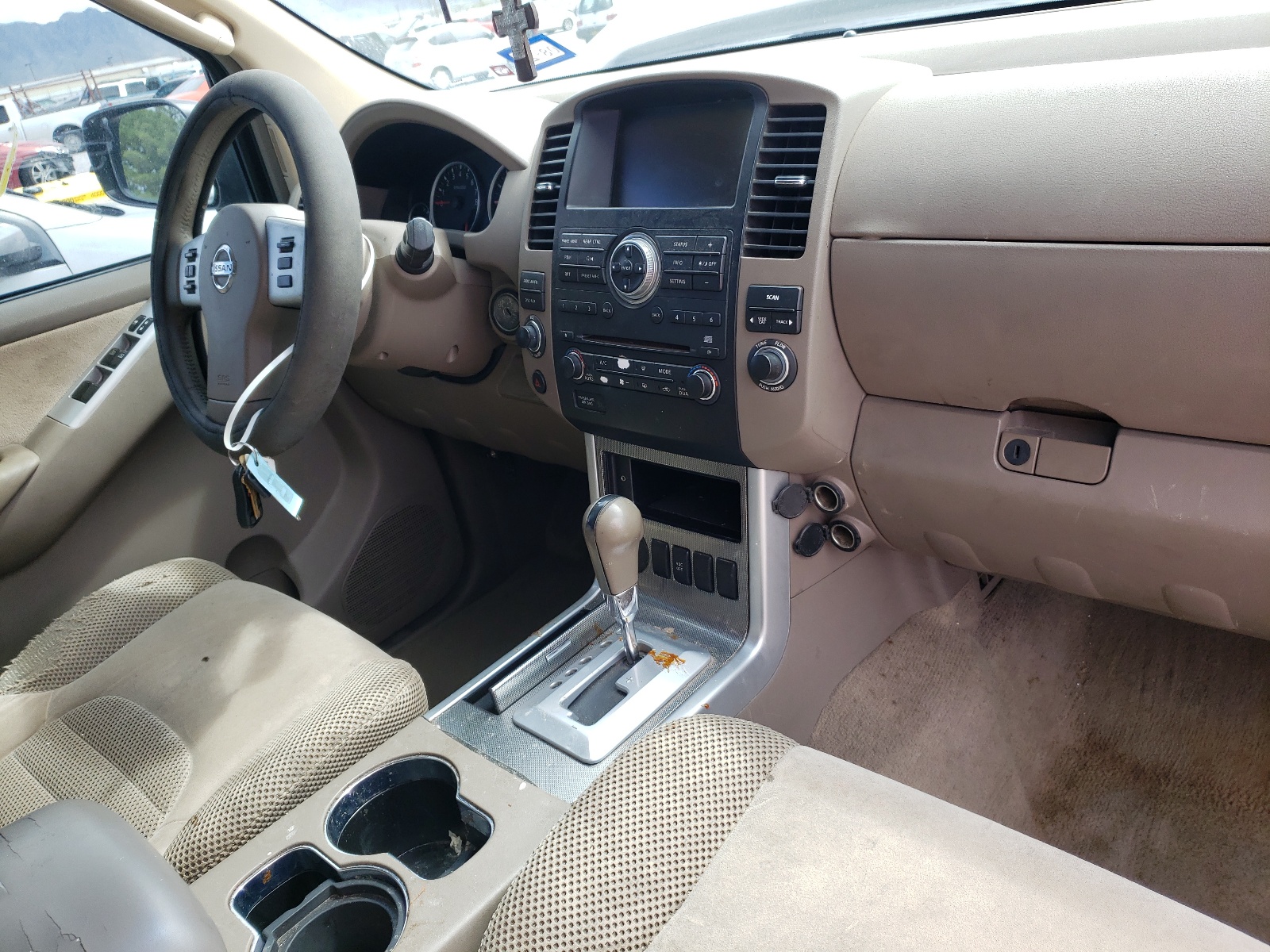 Photo 9 from auction – 2008 NISSAN PATHFINDER with VIN 5N1AR18U18C634771