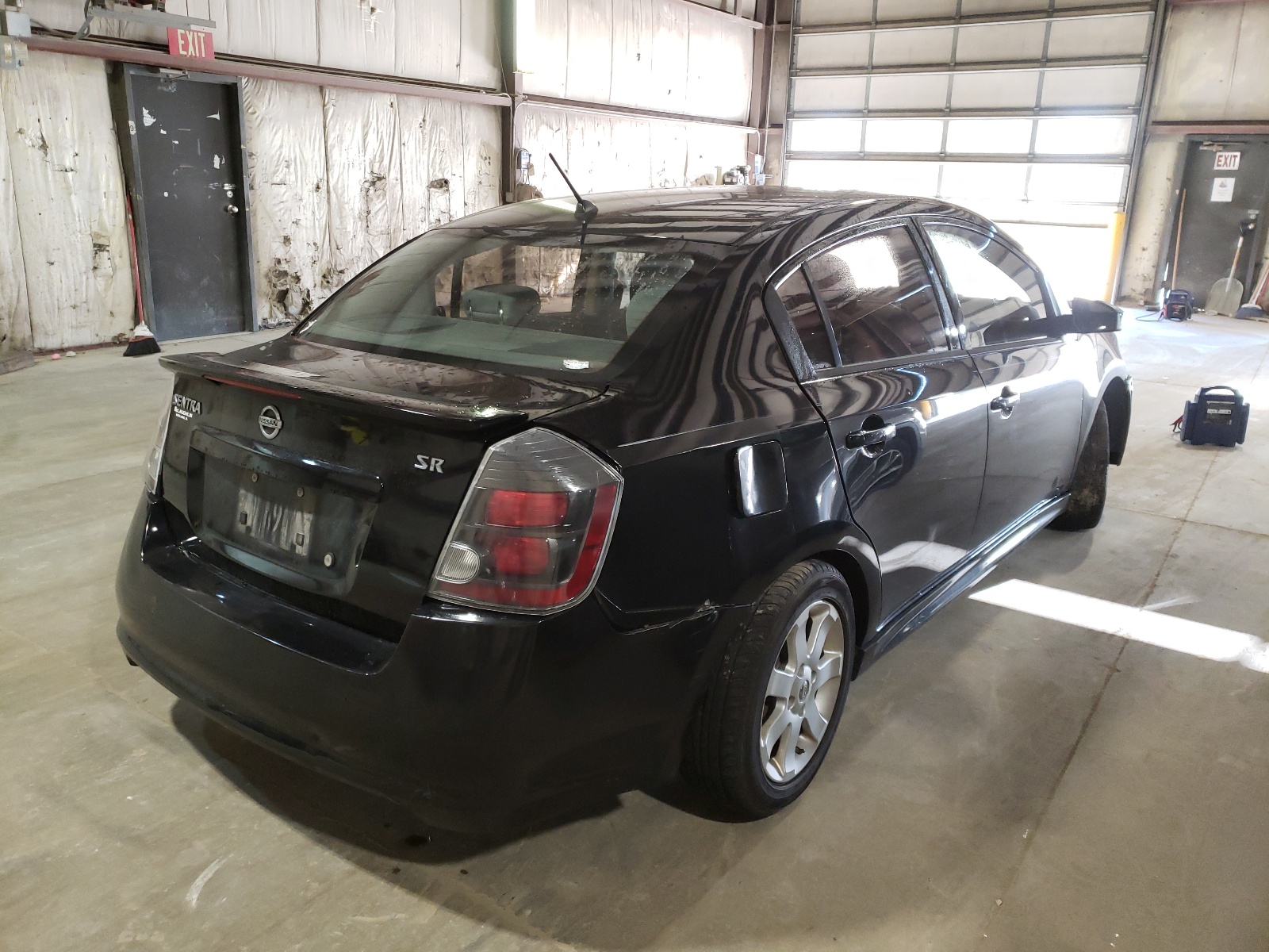Photo 4 from auction – 2011 NISSAN SENTRA 2.0 with VIN 3N1AB6AP8BL650426