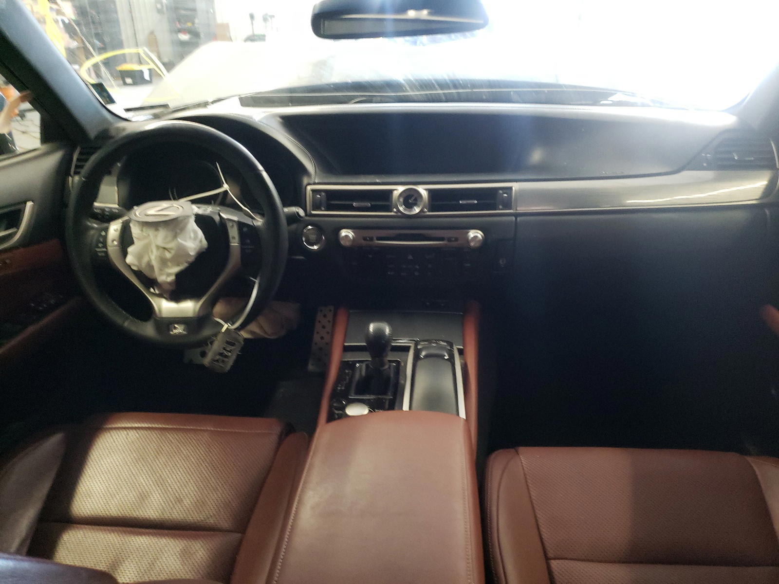 Photo 9 from auction – 2014 LEXUS GS 350 with VIN JTHBE1BL0E5039901