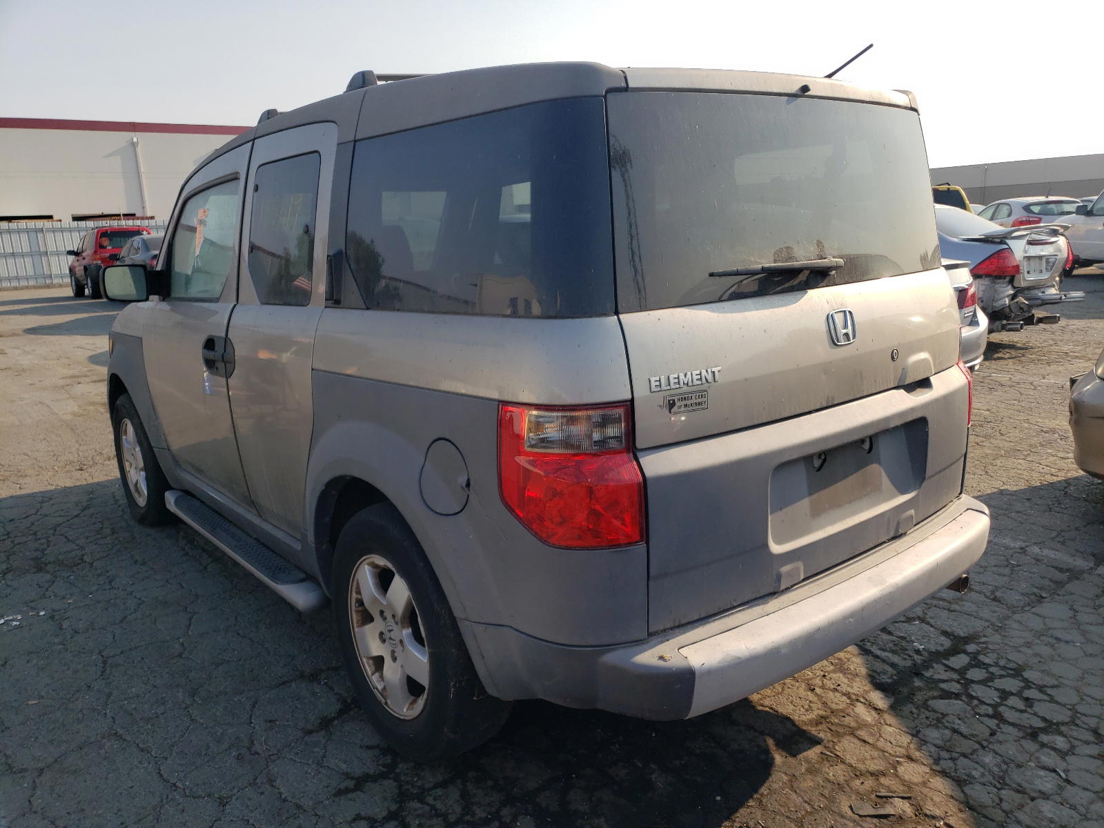 Photo 3 from auction – 2004 HONDA ELEMENT EX with VIN 5J6YH18524L012909