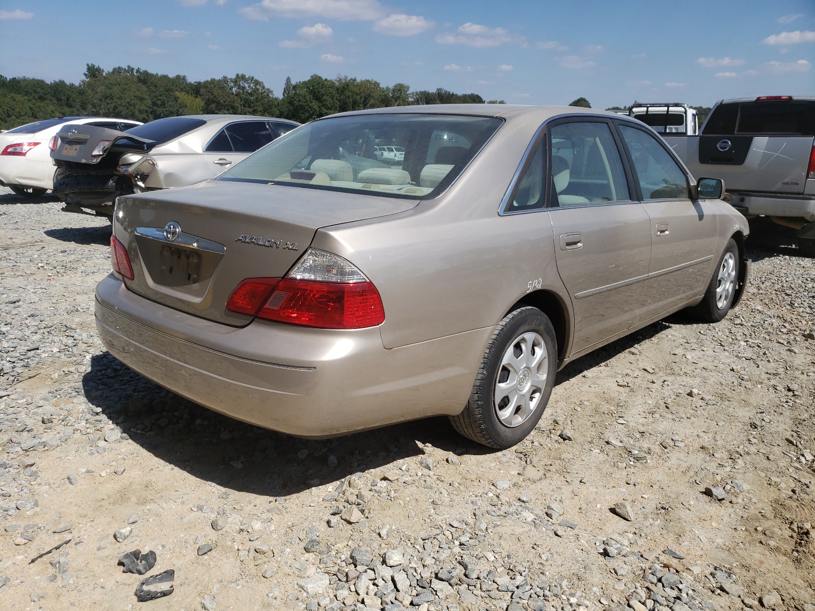 Photo 4 from auction – 2003 TOYOTA AVALON XL with VIN 4T1BF28B53U317600