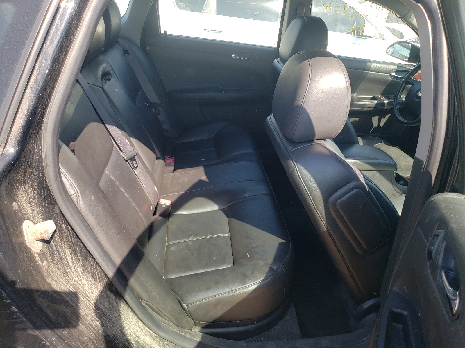 Photo 6 from auction – 2011 CHEVROLET IMPALA LT with VIN 2G1WG5EK7B1316556