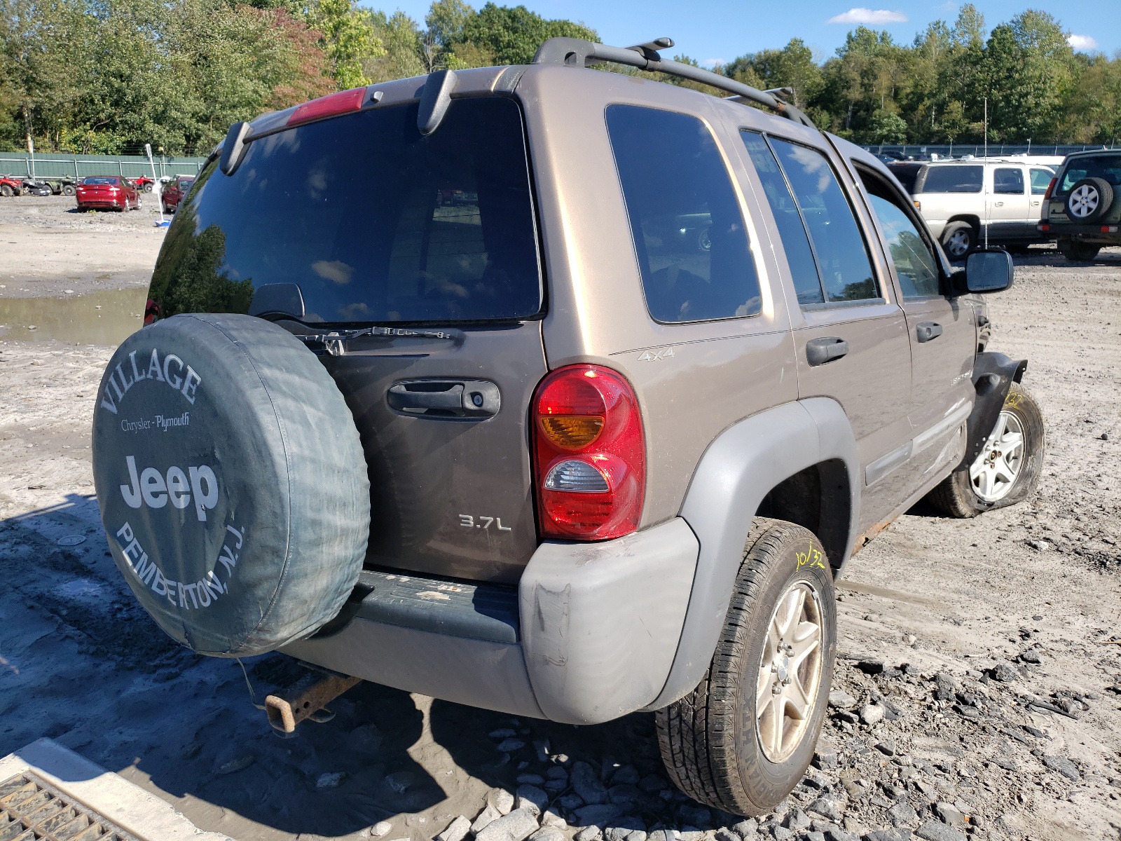 Photo 4 from auction – 2002 JEEP LIBERTY SP with VIN 1J4GL48K82W165291