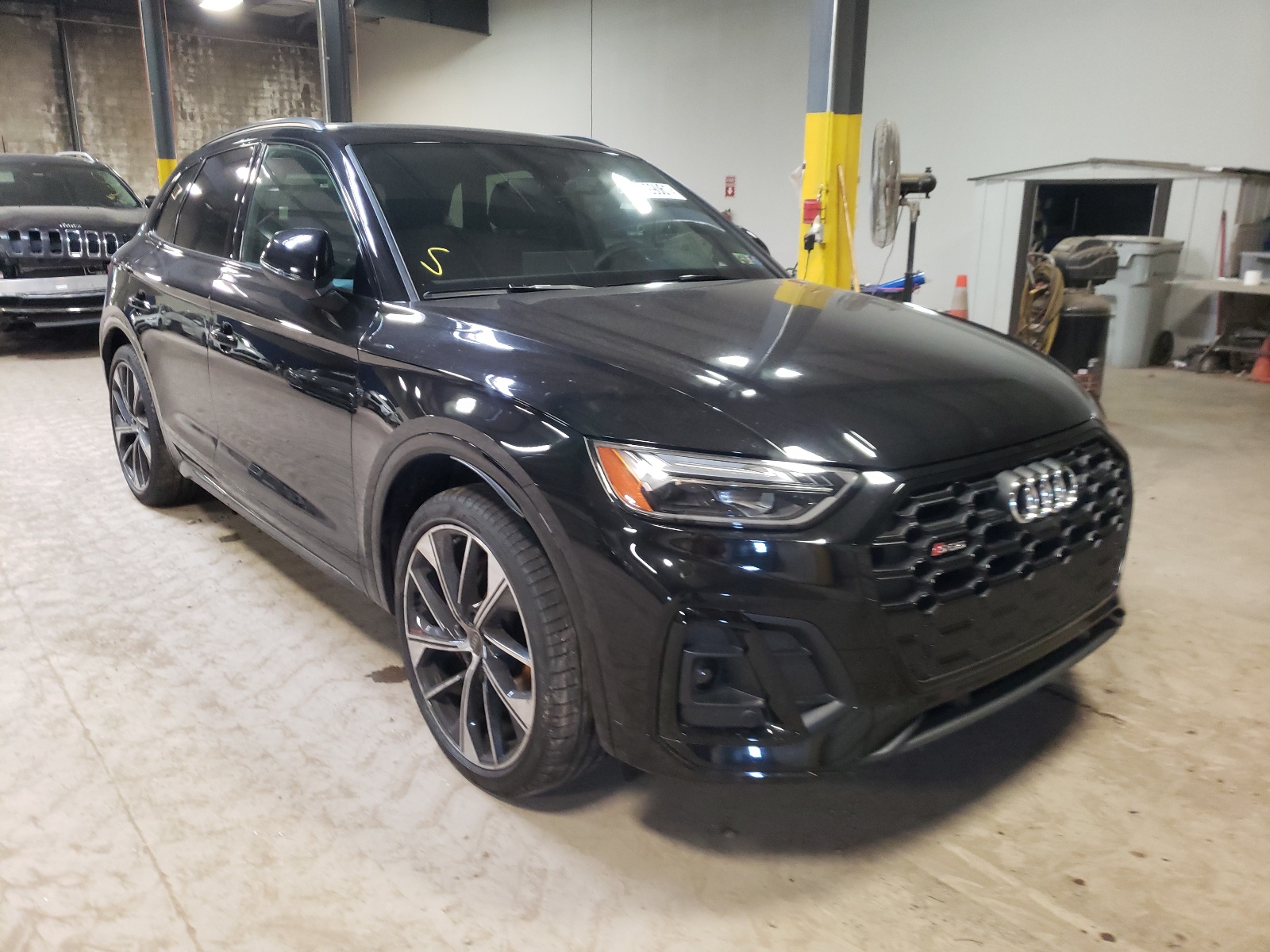 Photo 1 from auction – 2021 AUDI SQ5 PREMIU with VIN WA1B4AFY0M2012430
