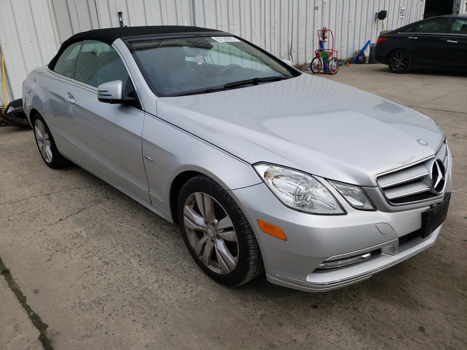 MERCEDES-BENZ E 350 2012 with VIN WDDKK5KF3CF168949 - Photo from auction