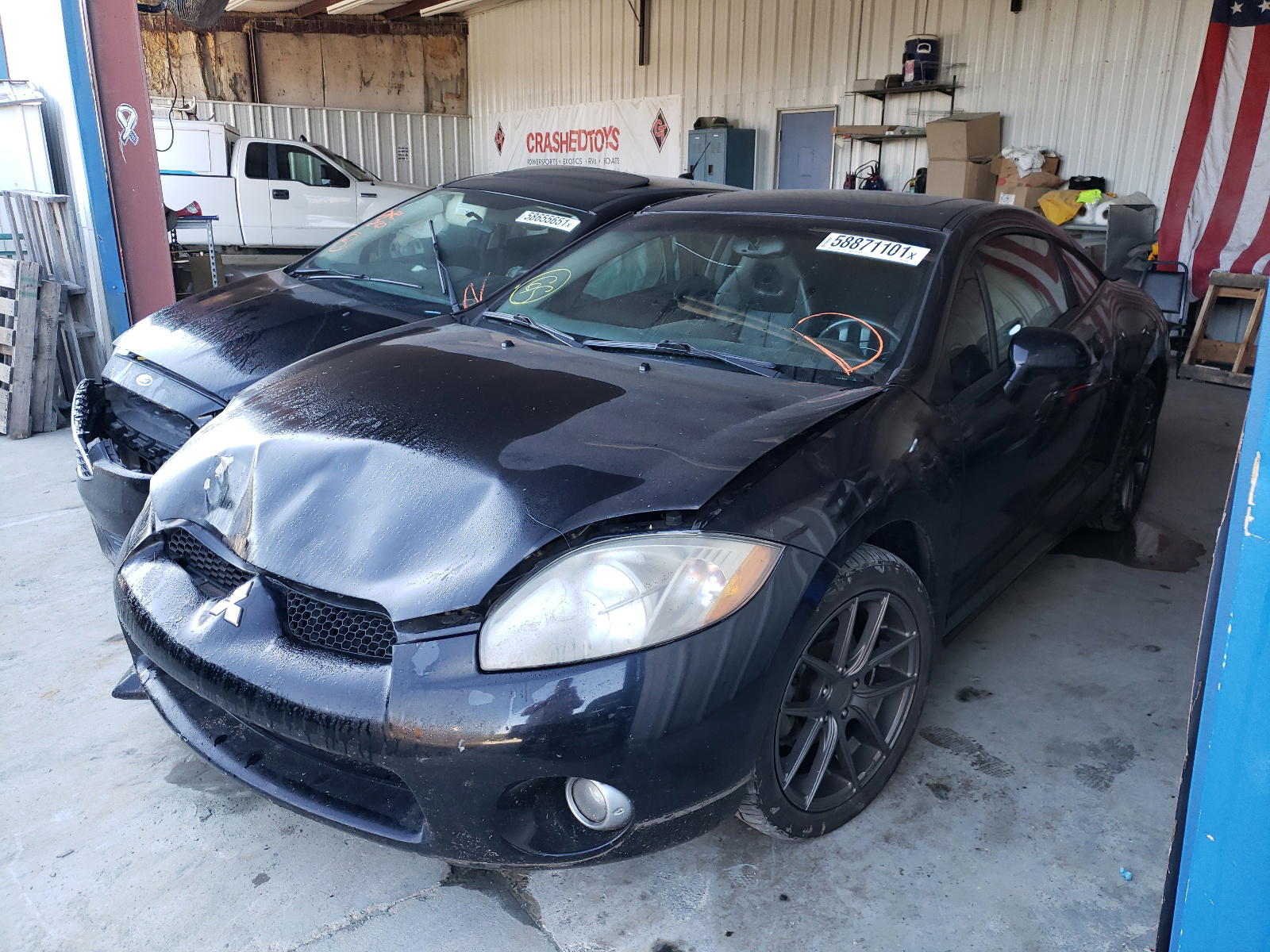 Photo 2 from auction – 2006 MITSUBISHI ECLIPSE SE with VIN 4A3AK44T06E032594