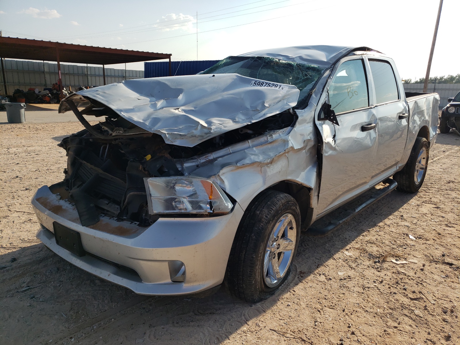 Фото 2 с аукциона – 2015 RAM 1500 ST с VIN 1C6RR6KT0FS650345