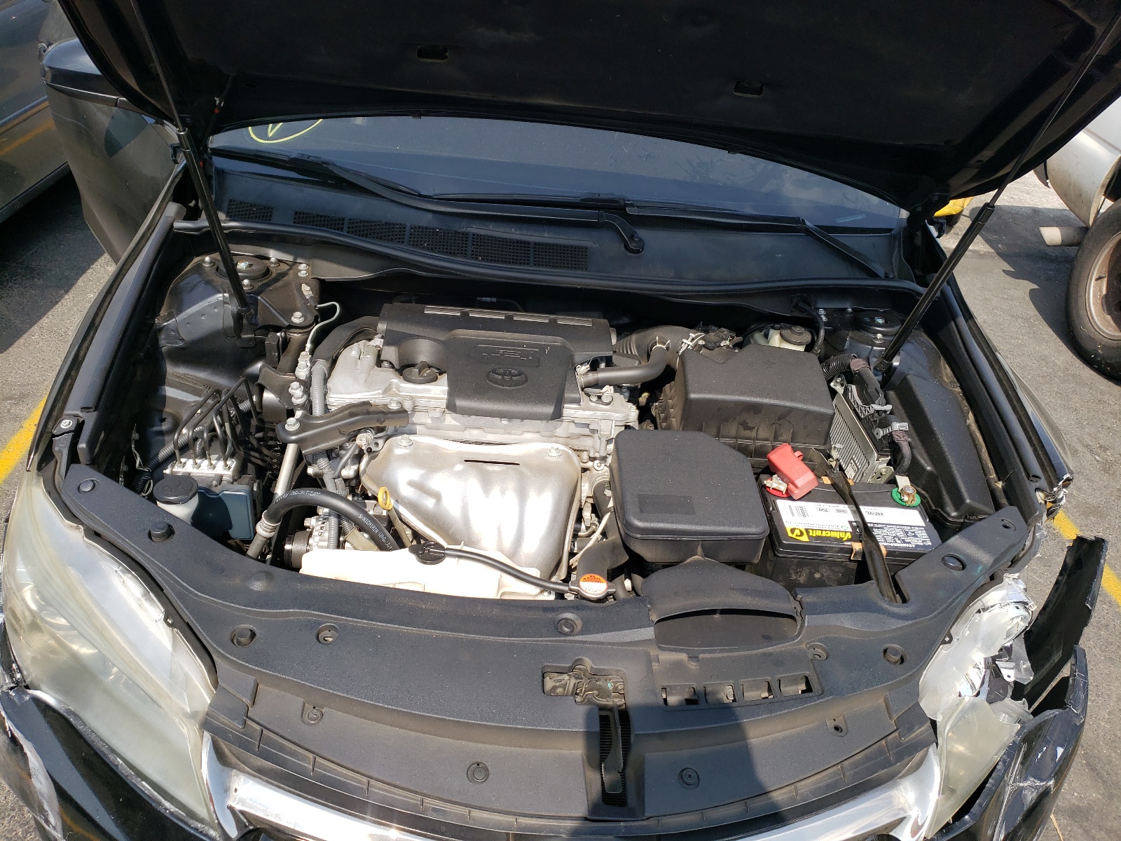 Photo 7 from auction – 2016 TOYOTA CAMRY LE with VIN 4T1BF1FK2GU141723
