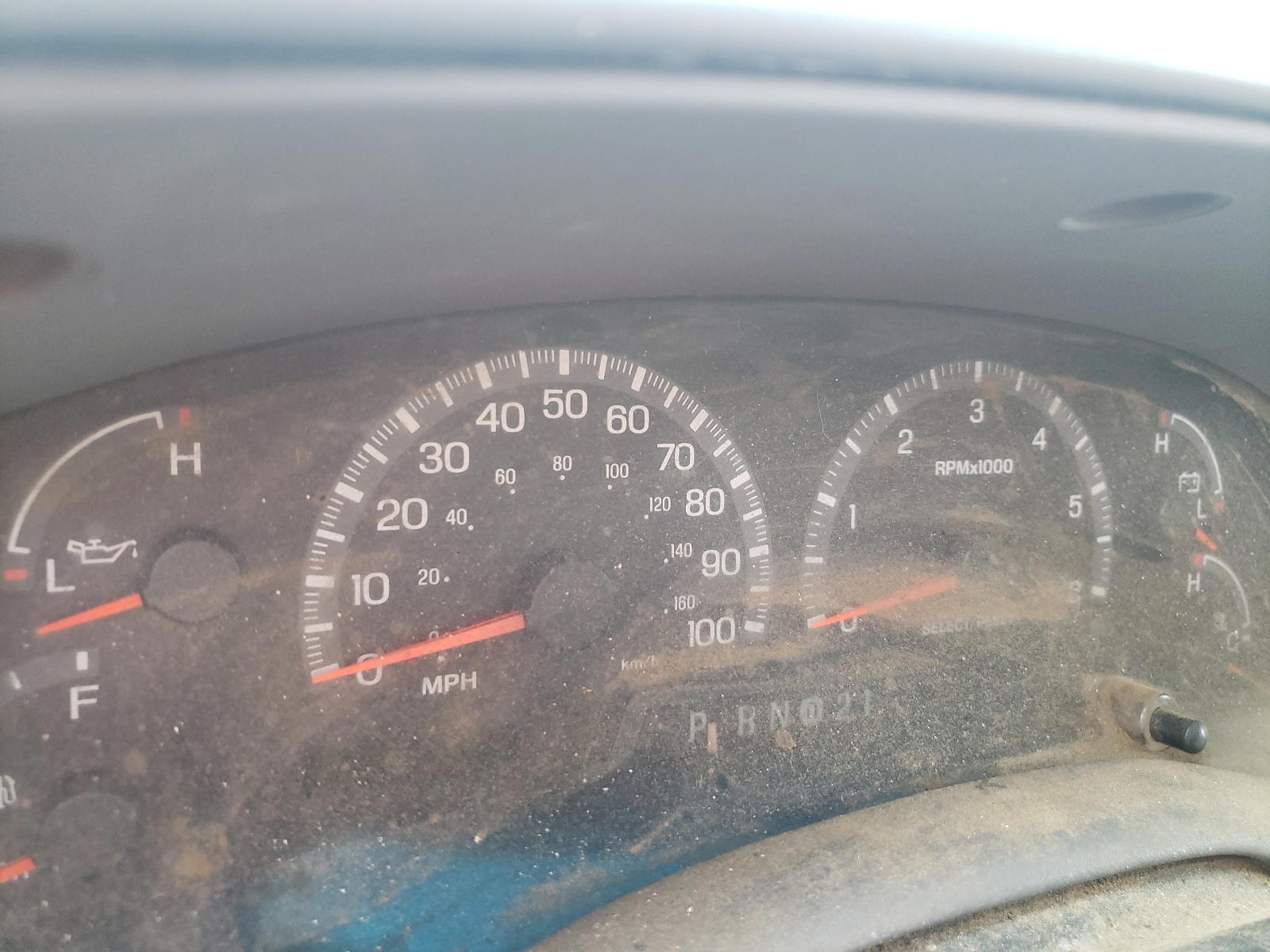 Photo 8 from auction – 2000 FORD F-150 with VIN 1FTRX18LXYNA91073