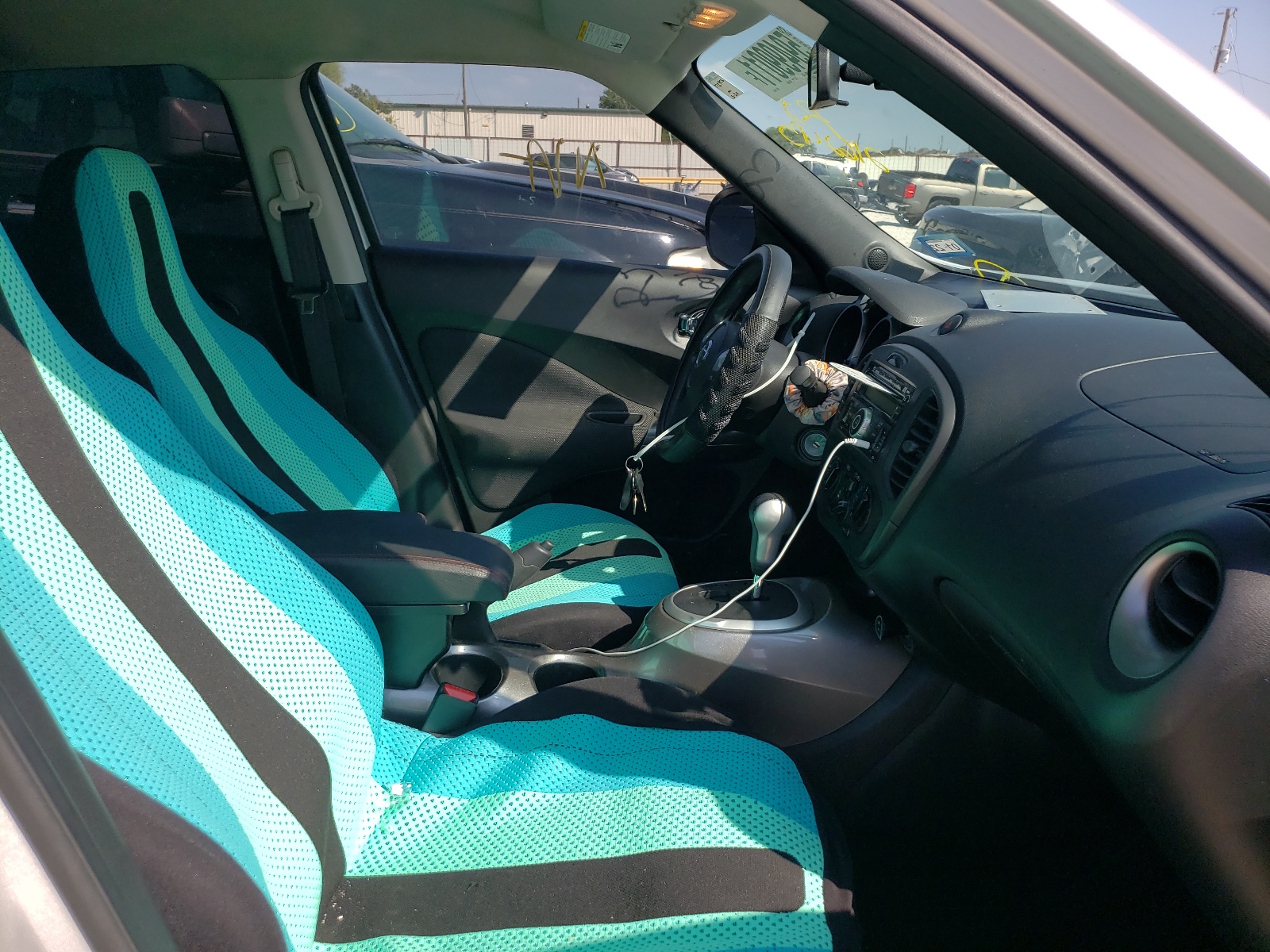 Photo 5 from auction – 2013 NISSAN JUKE S with VIN JN8AF5MVXDT216243