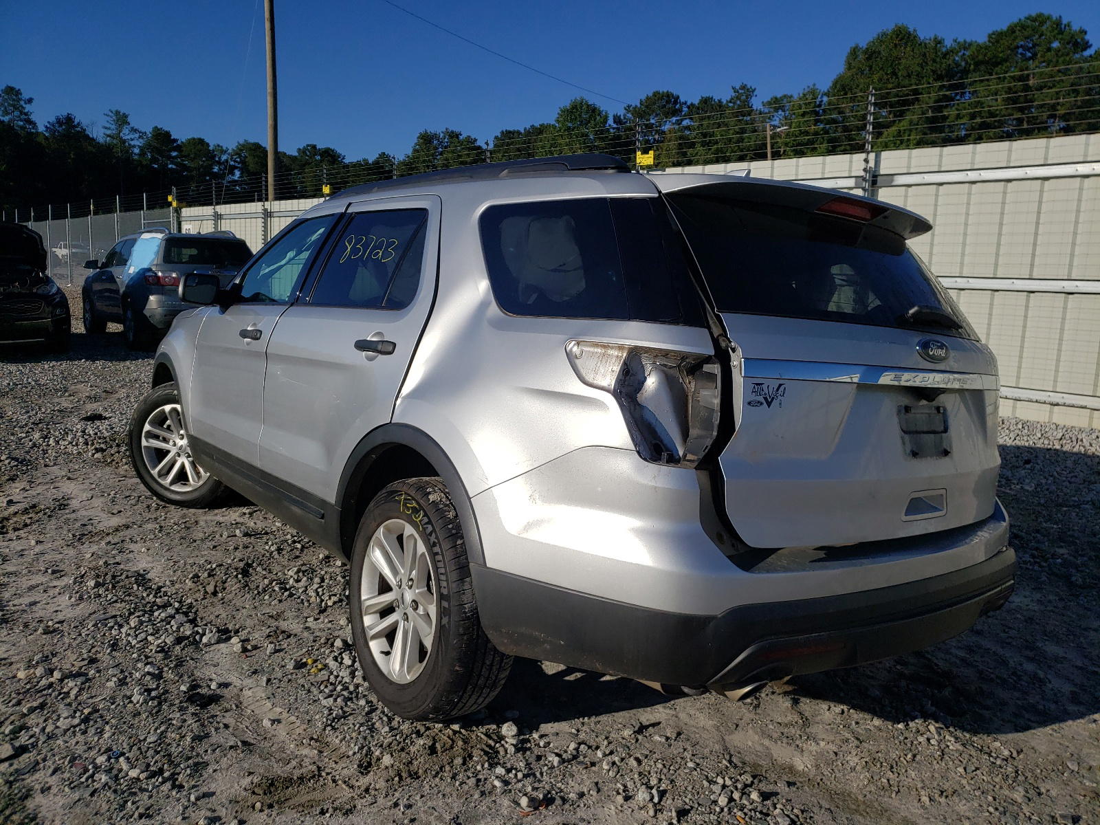 Photo 3 from auction – 2017 FORD EXPLORER with VIN 1FM5K7B81HGE07884