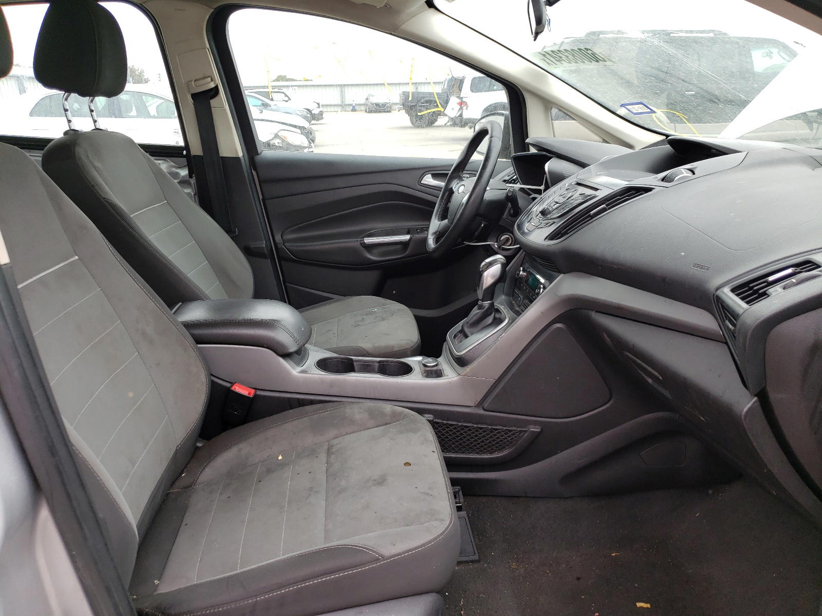 Photo 5 from auction – 2014 FORD C-MAX SE with VIN 1FADP5AU1EL515449