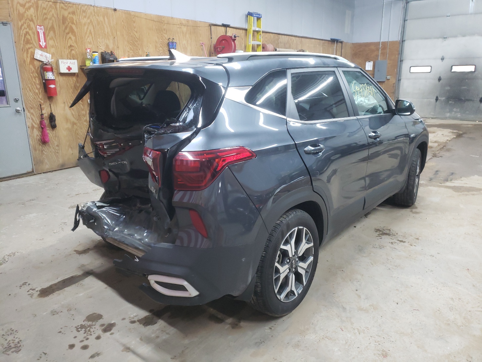 Photo 4 from auction – 2021 KIA SELTOS EX with VIN KNDERCAA9M7118629