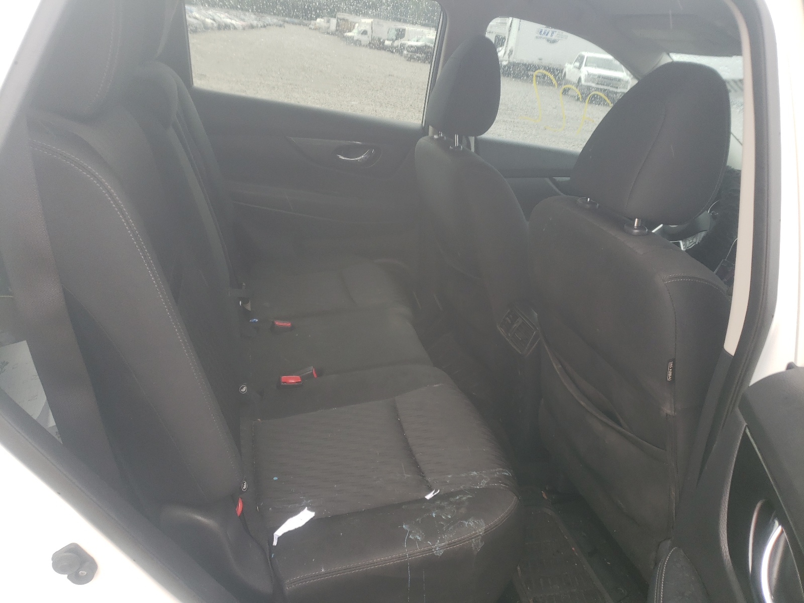 صورة رقم 6 من المزاد - 2018 NISSAN ROGUE S مع VIN KNMAT2MT1JP587233