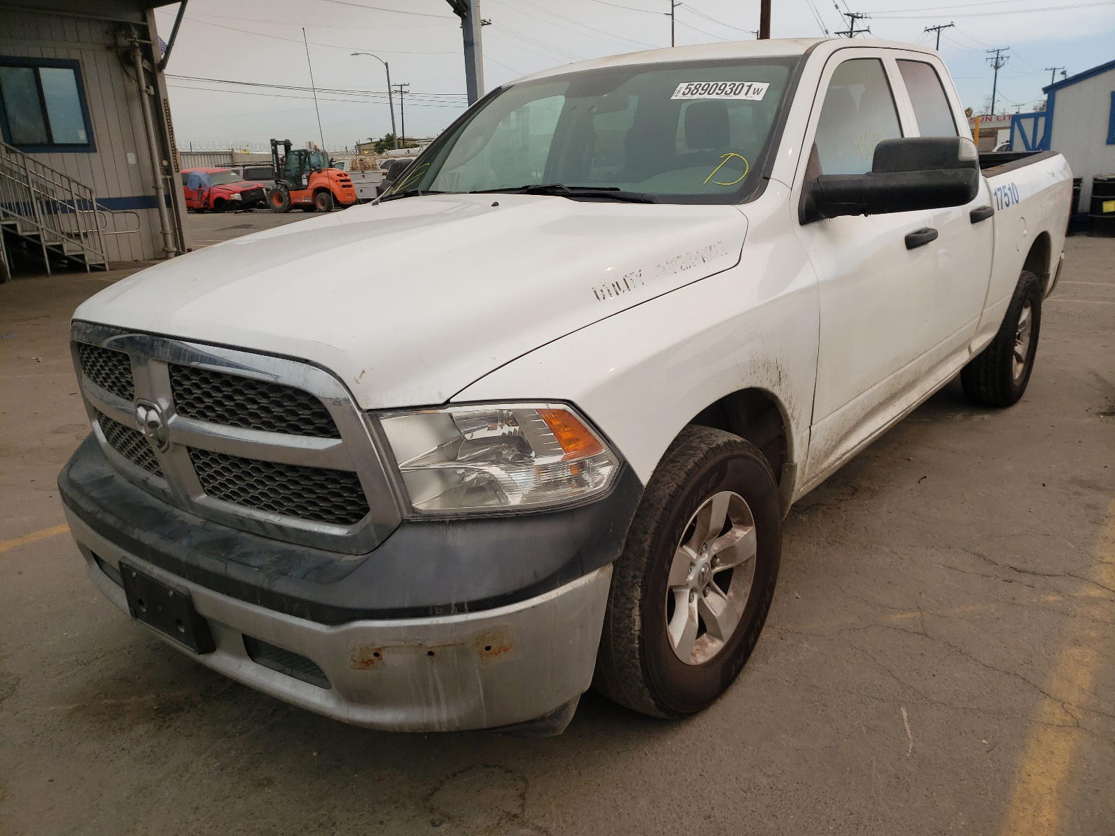 Photo 2 from auction – 2017 RAM 1500 ST with VIN 1C6RR6FG1HS708737