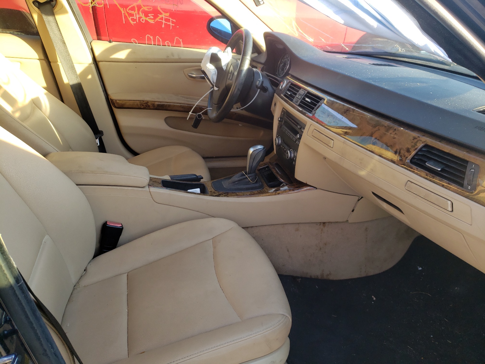 Photo 5 from auction – 2008 BMW 328 I with VIN WBAVA375X8NL51404