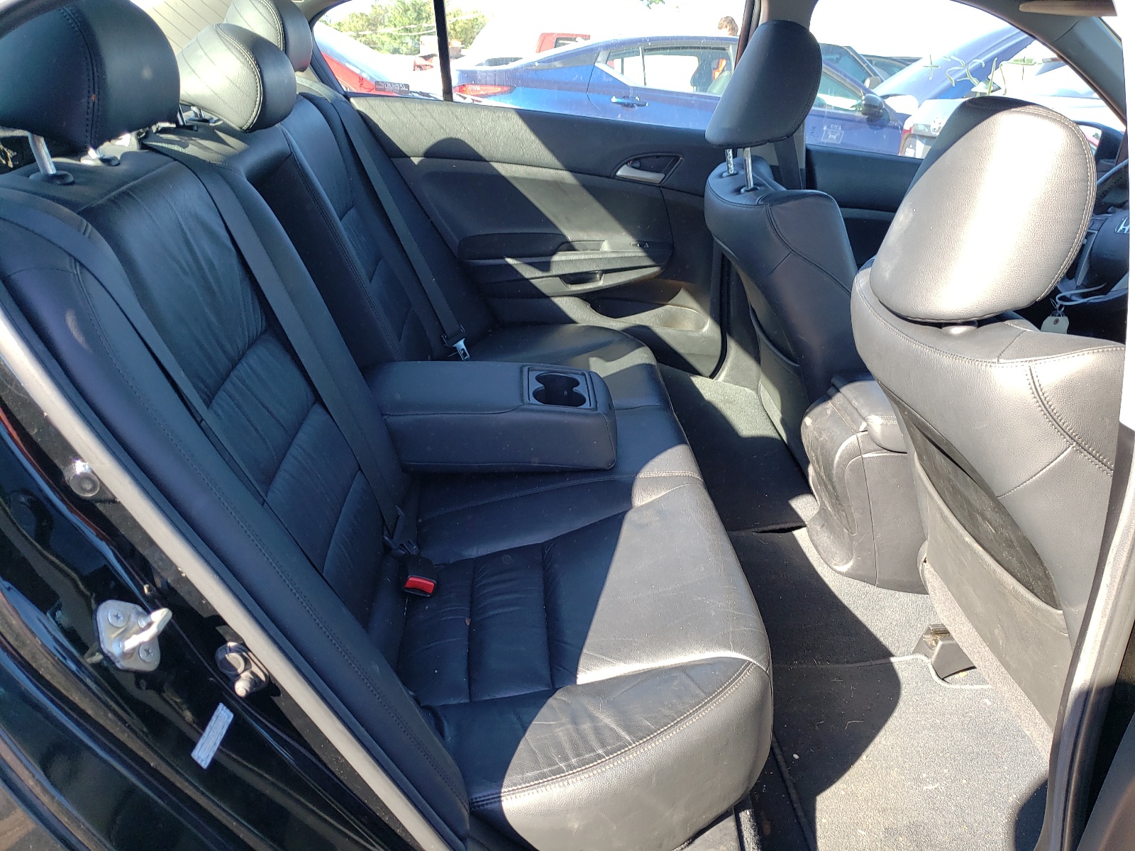 Photo 6 from auction – 2012 HONDA ACCORD SE with VIN 1HGCP2F62CA027653