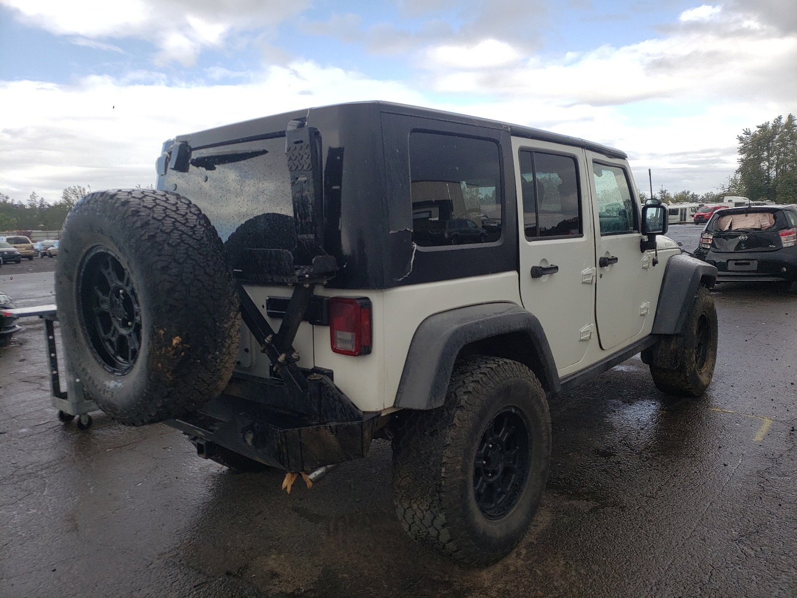 Photo 4 from auction – 2010 JEEP WRANGLER U with VIN 1J4BA6H10AL197347
