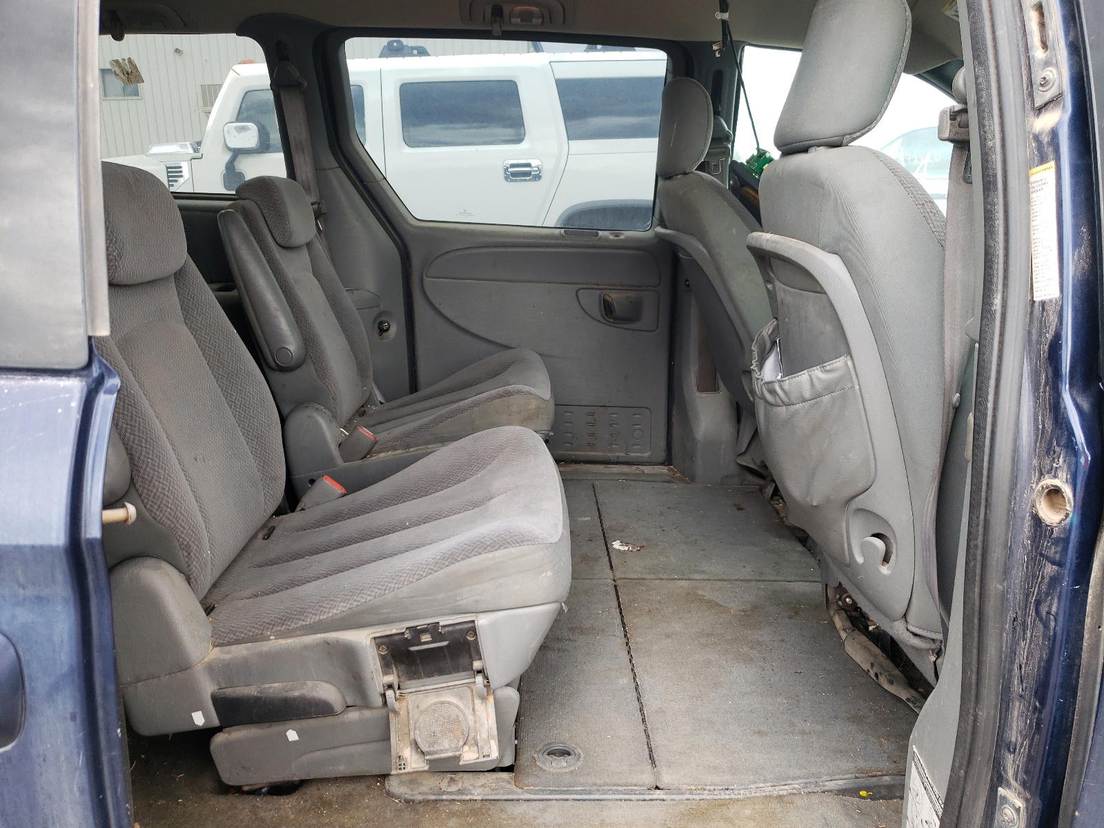 Photo 6 from auction – 2005 DODGE CARAVAN with VIN 2D4GP44L45R158654