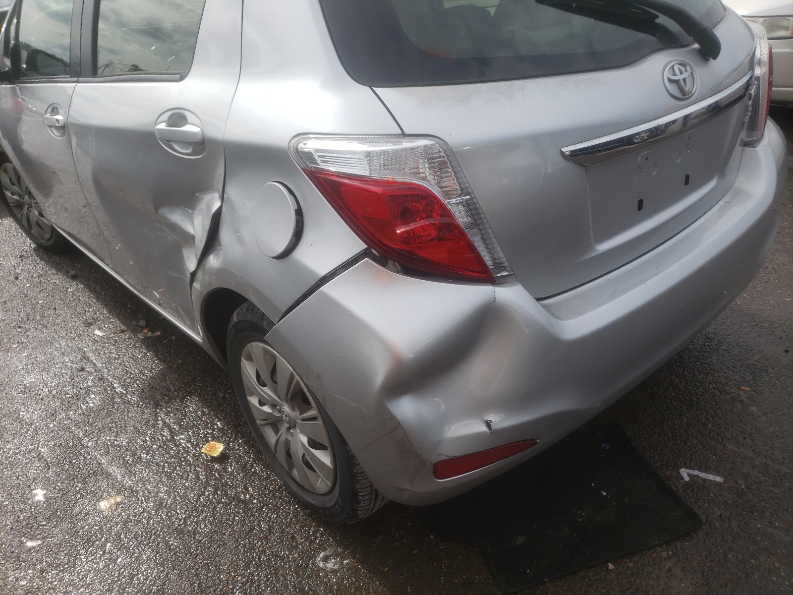 Zdjęcie 9 z aukcji – 2012 TOYOTA YARIS z VIN JTDKTUD37CD538896