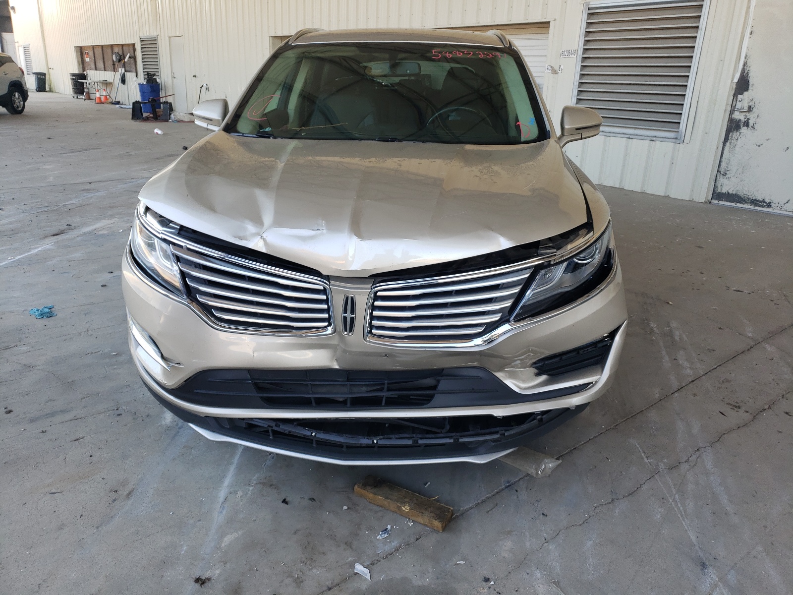 Zdjęcie 9 z aukcji – 2017 LINCOLN MKC RESERV z VIN 5LMCJ3C97HUL50115