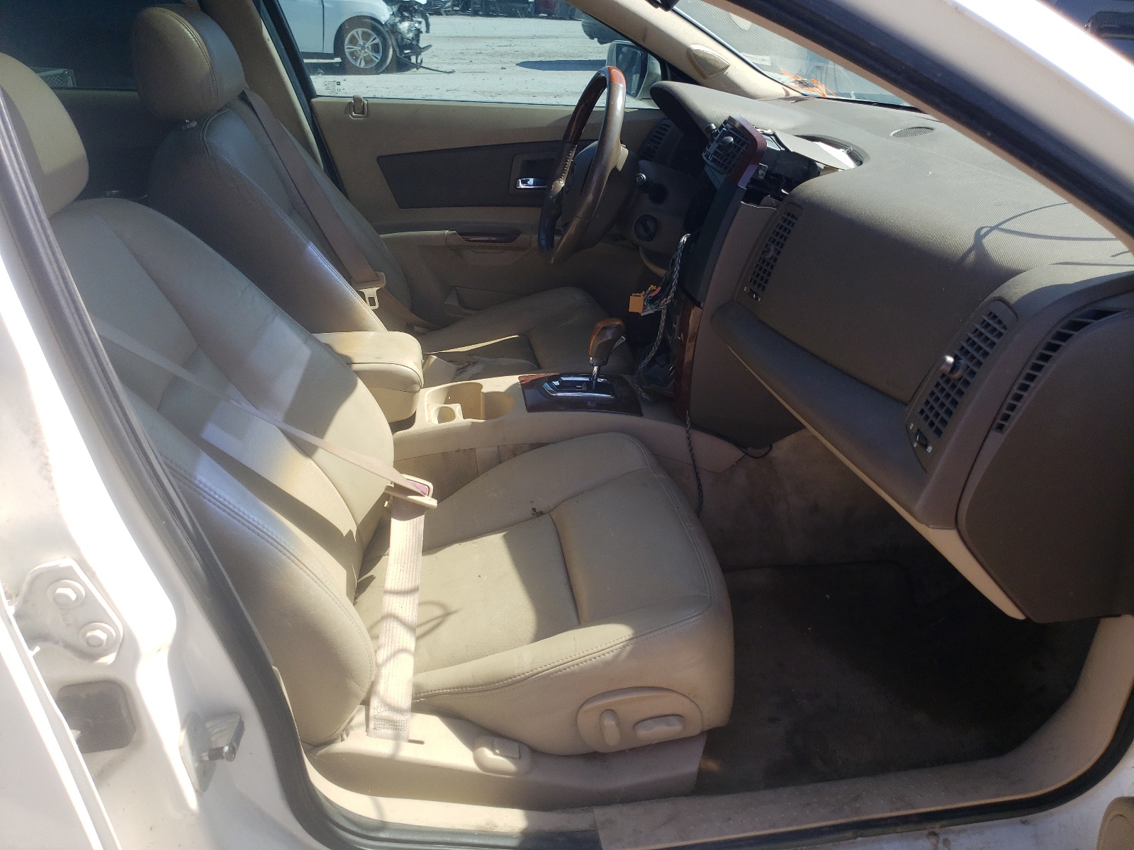Photo 5 from auction – 2006 CADILLAC CTS HI FEA with VIN 1G6DP577X60100826